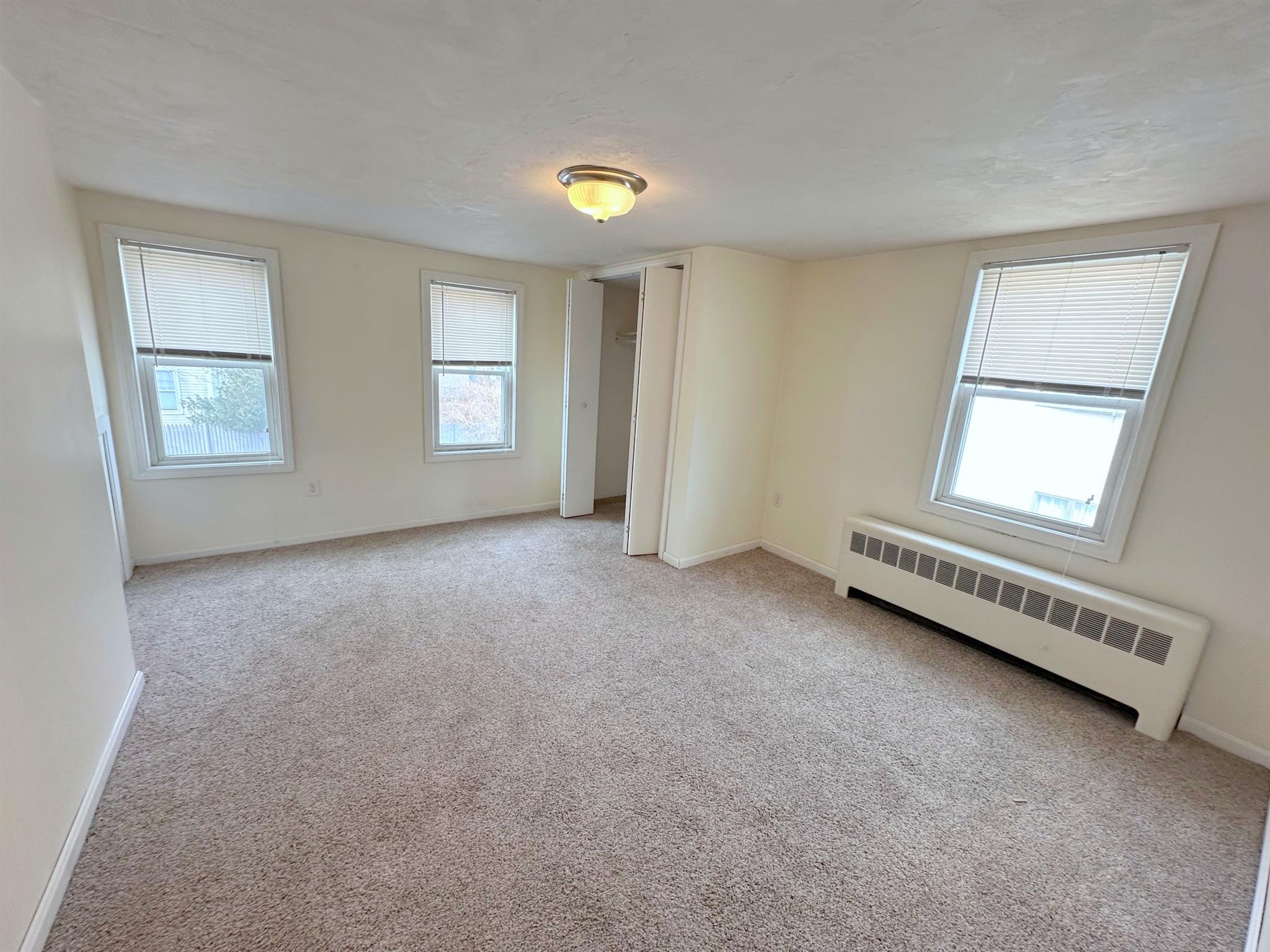 270 Park St, Medford Hillside