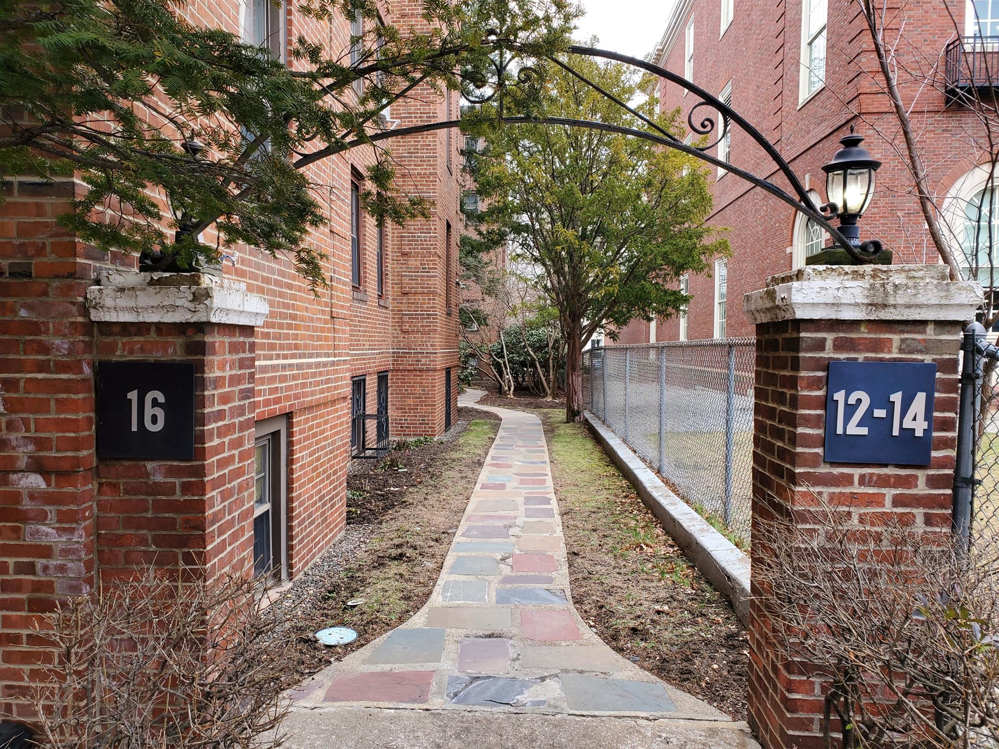 42 Ware St, Harvard Square