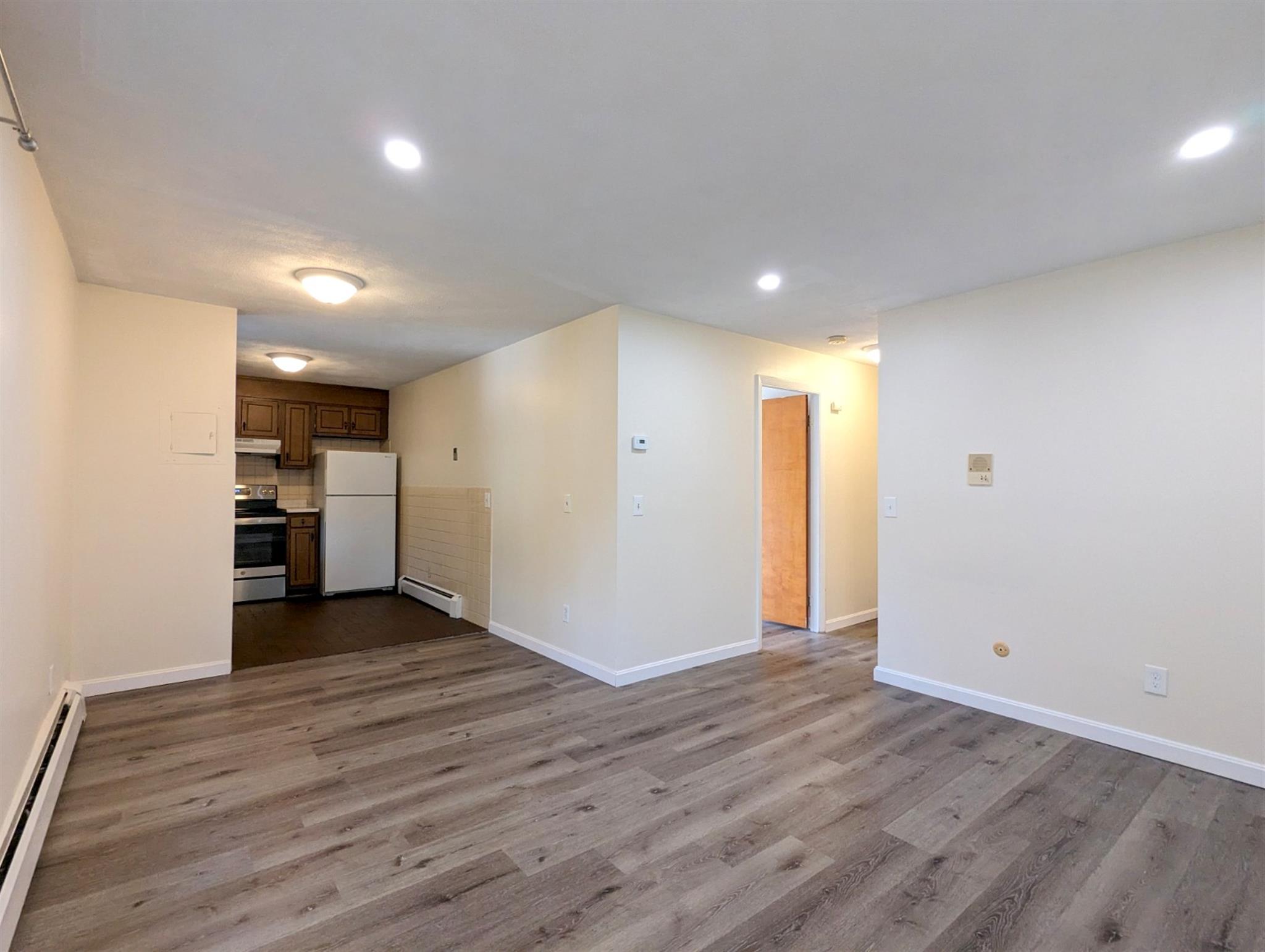 86 Newbury St, Teele Square