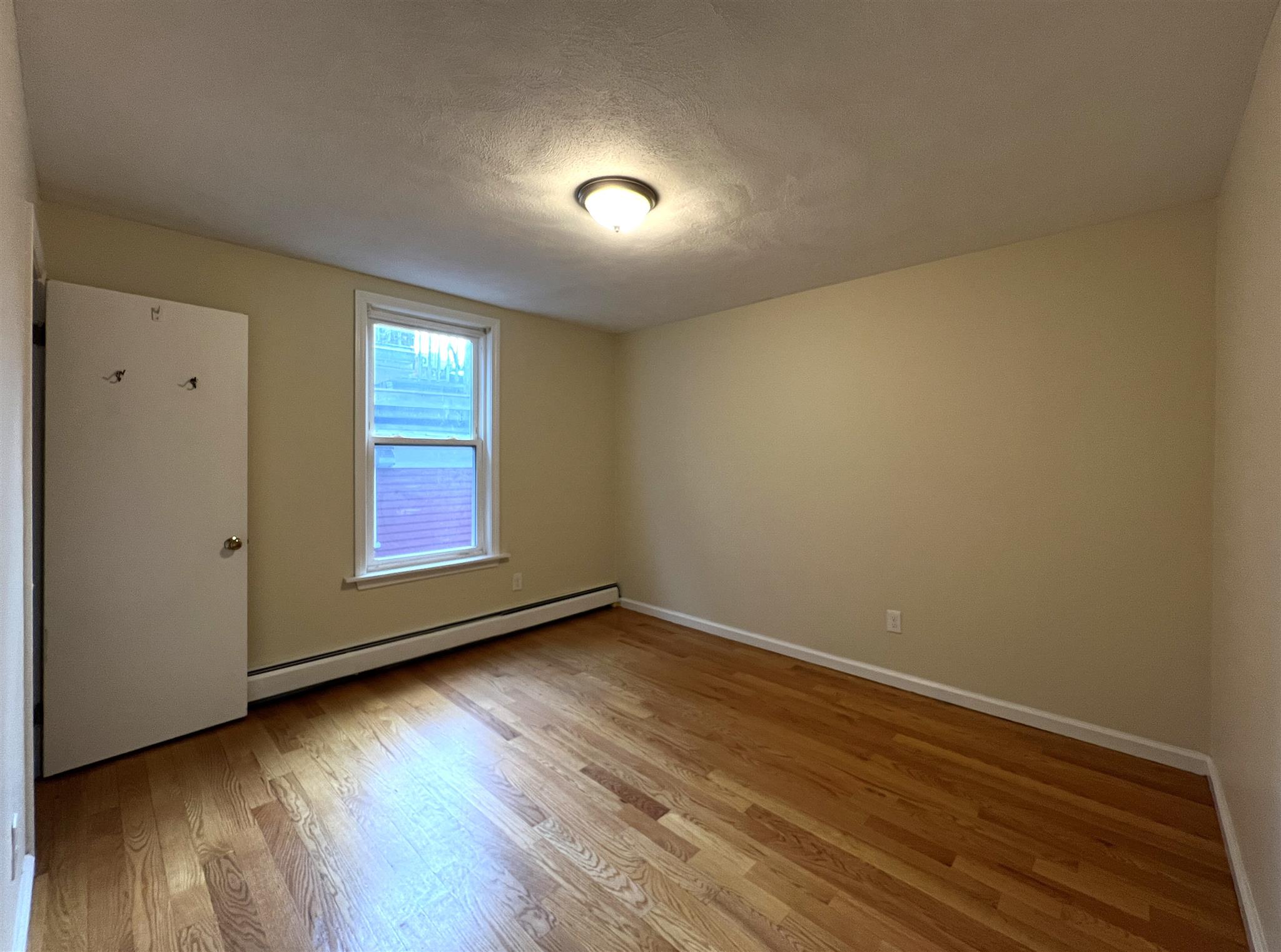 9 Banks St, Harvard Square