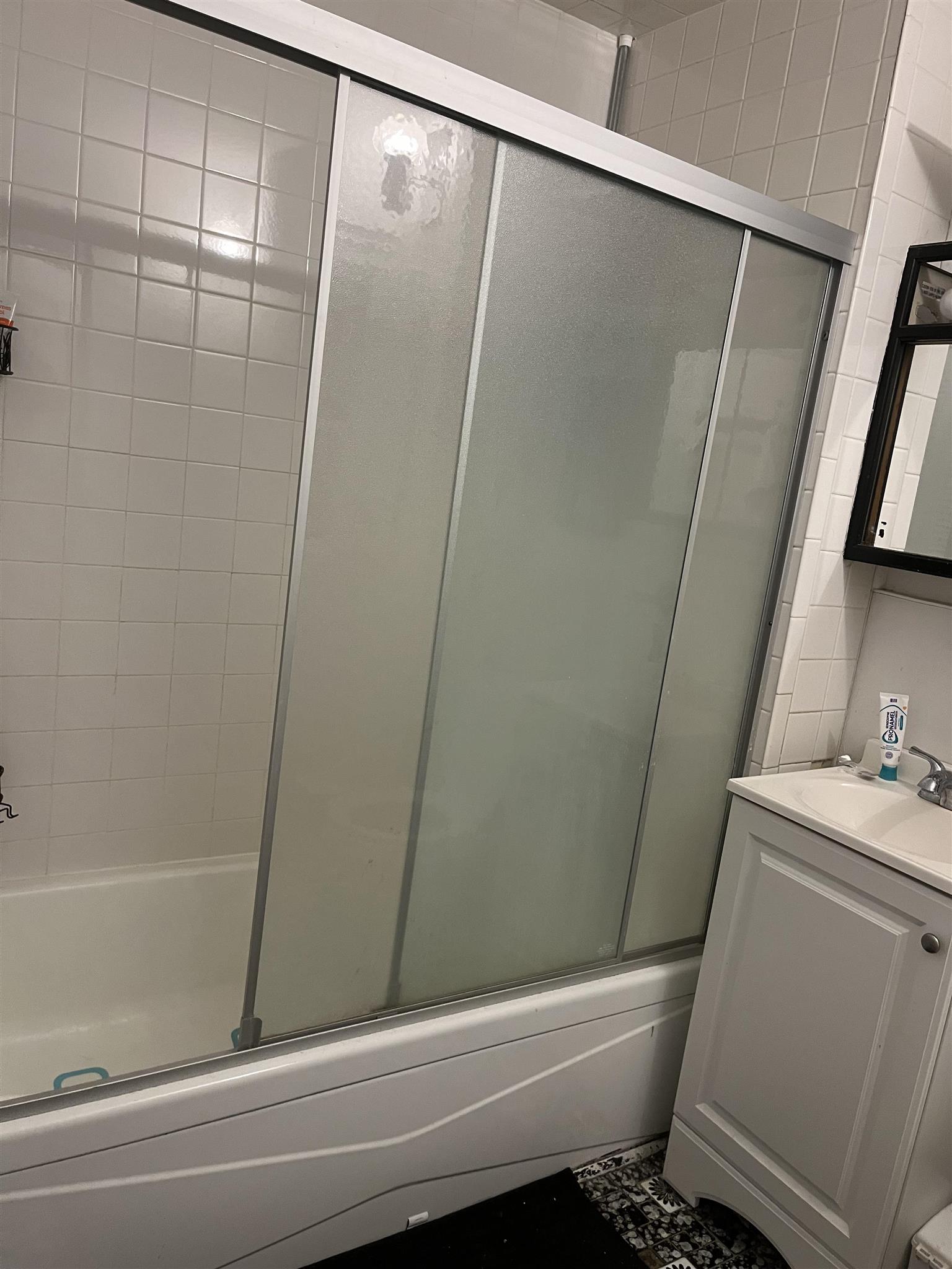 67 Willow Ave, Davis Square