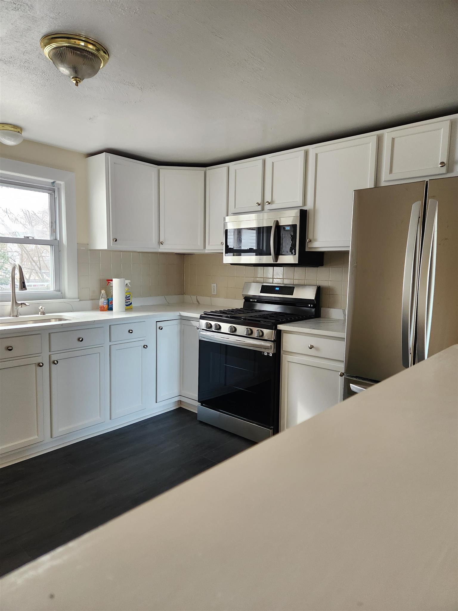 98 Moreland St, Magoun Square