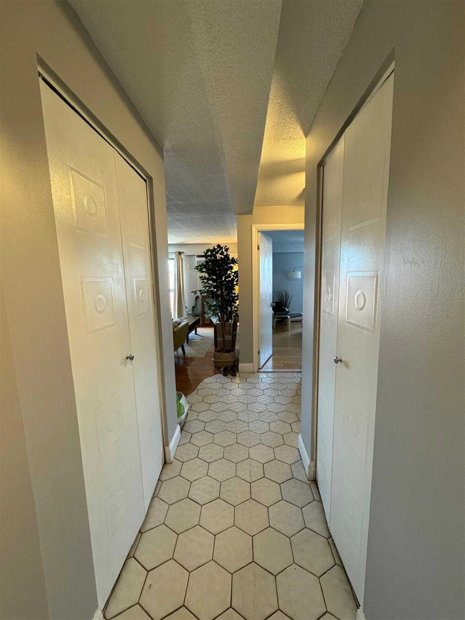 47 Mystic St, Arlington