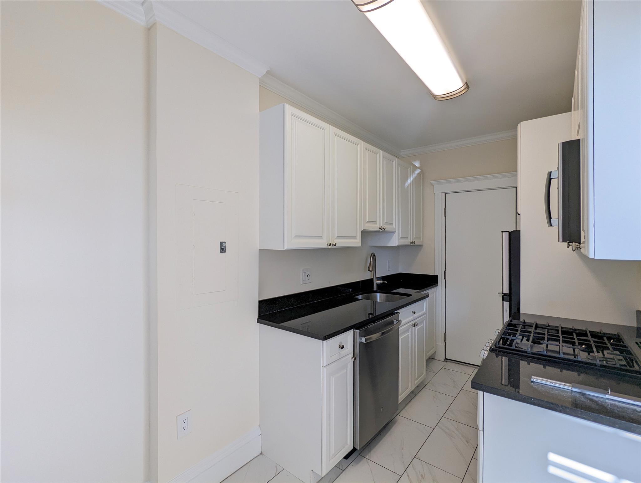 26 Chauncy St, Neighborhood Nine