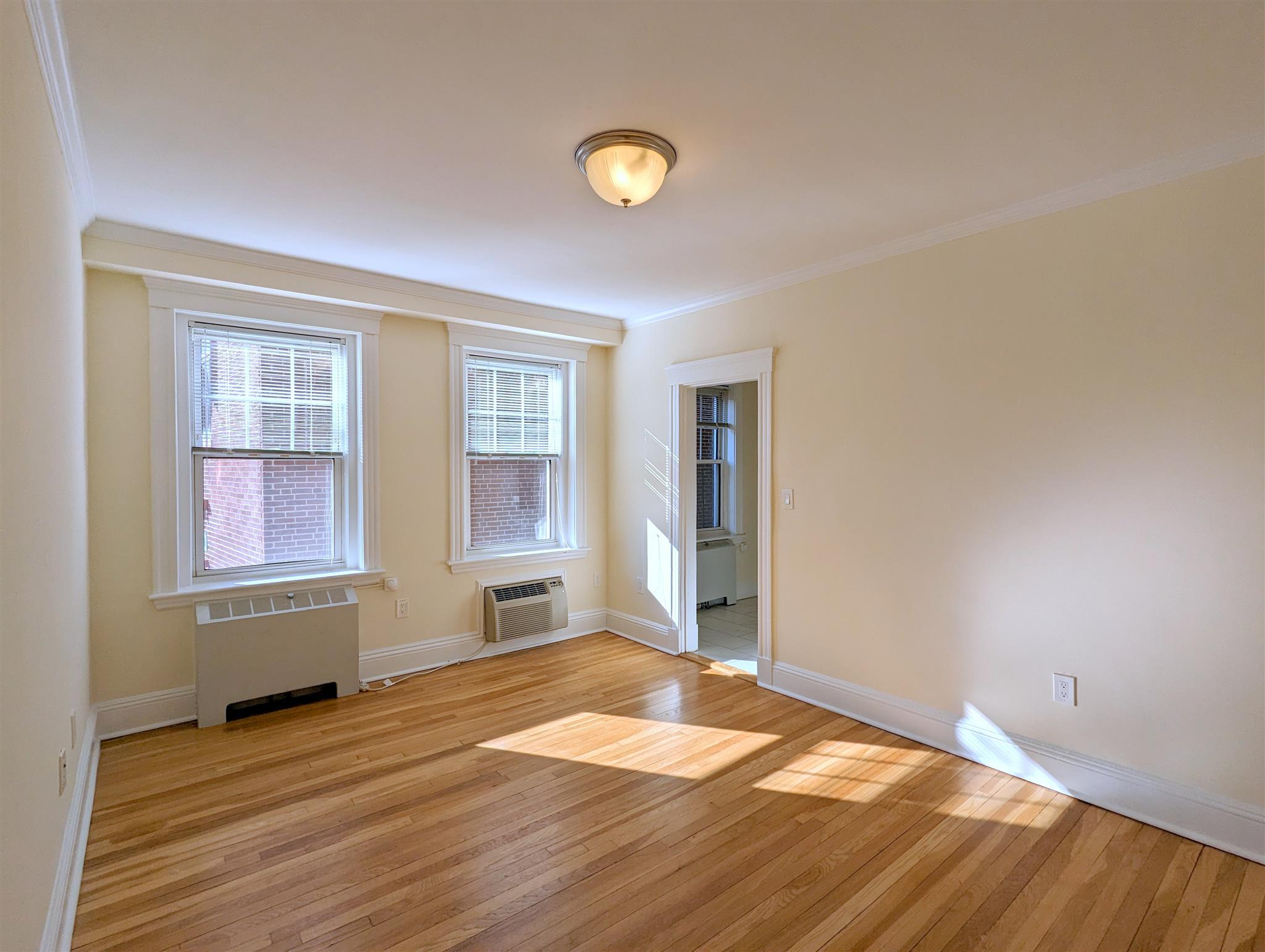 26 Chauncy St, Neighborhood Nine