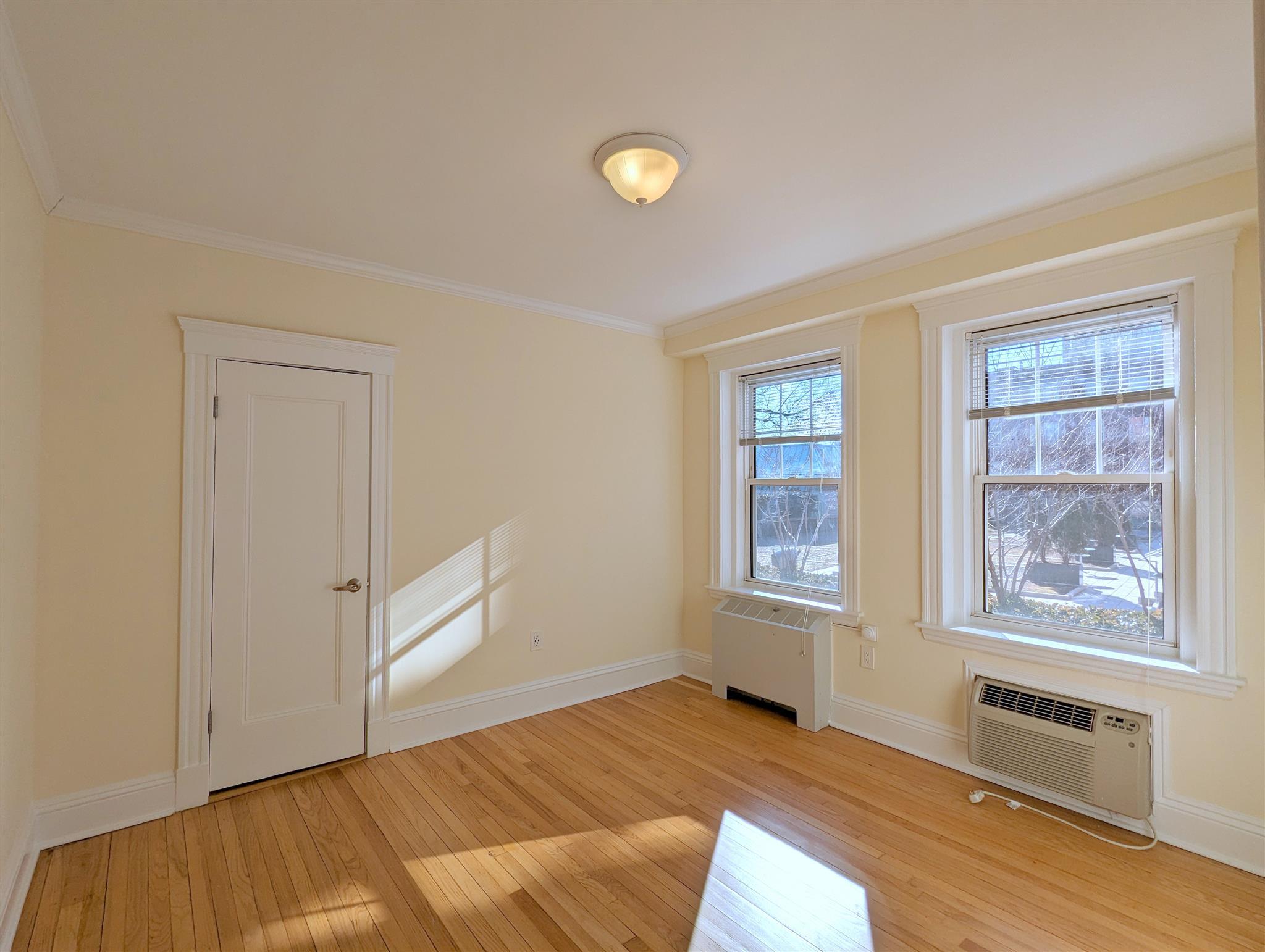 26 Chauncy St, Neighborhood Nine