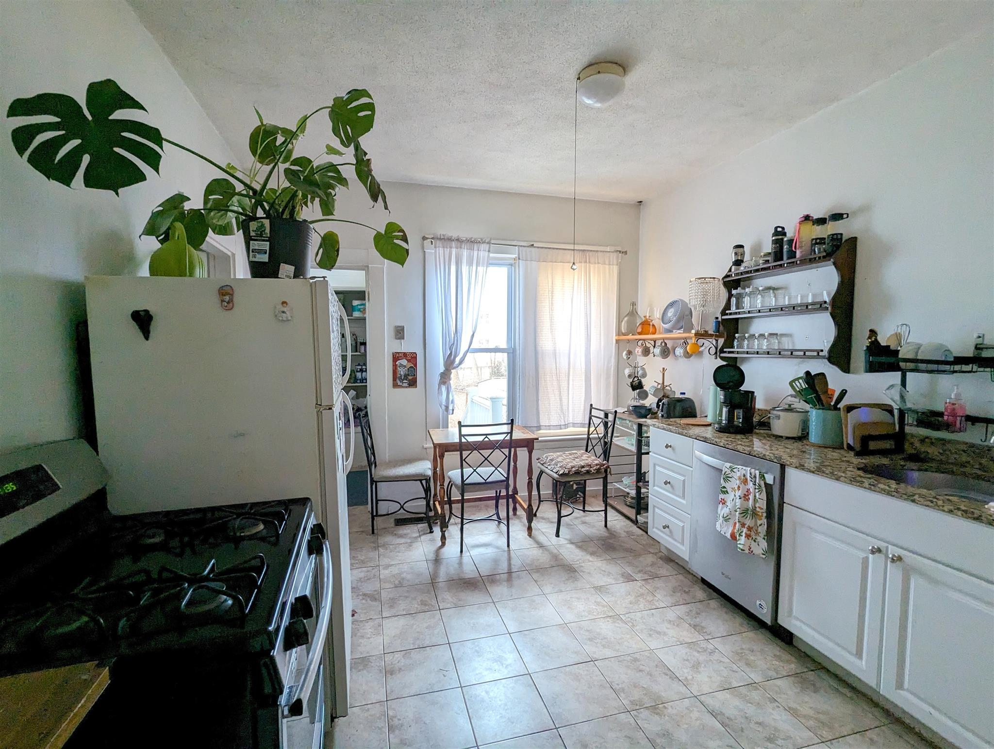 24 Linden Ave, Davis Square