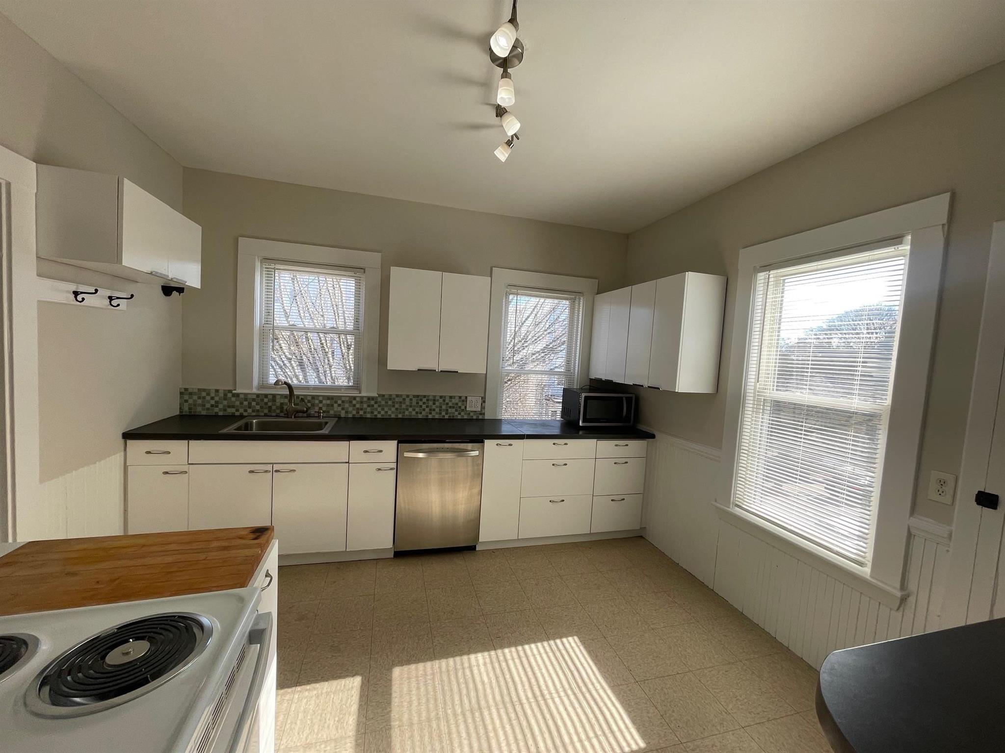 434 Broadway, Winter Hill