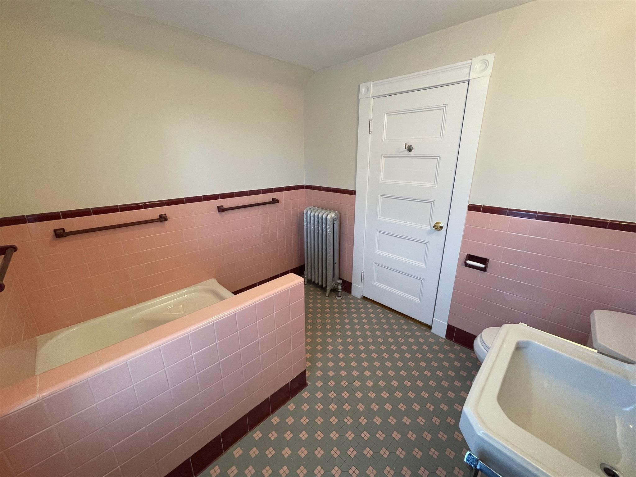 434 Broadway, Winter Hill