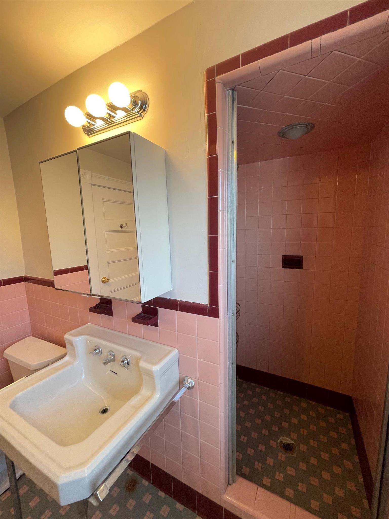 434 Broadway, Winter Hill