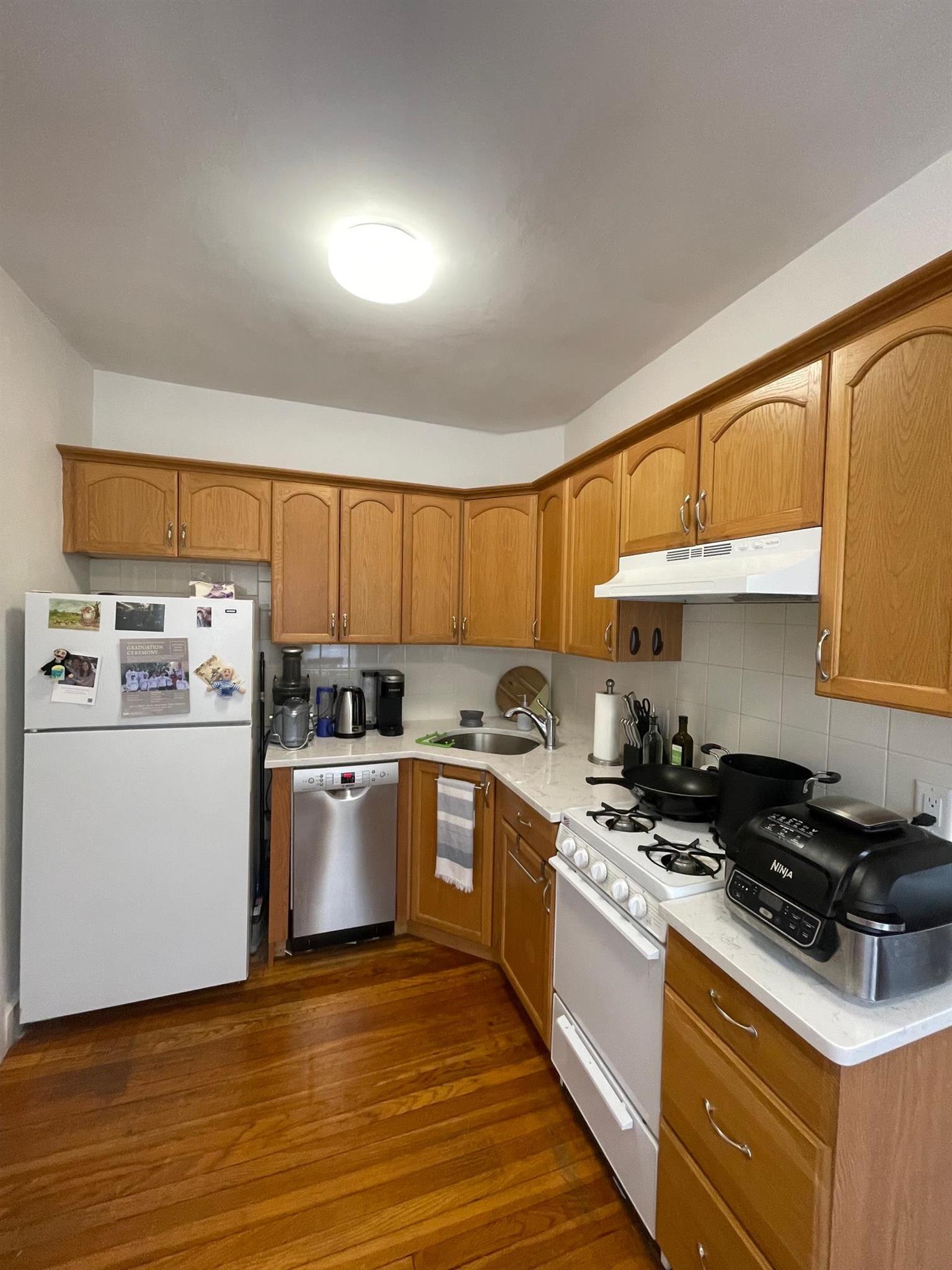 36 College Ave, Davis Square