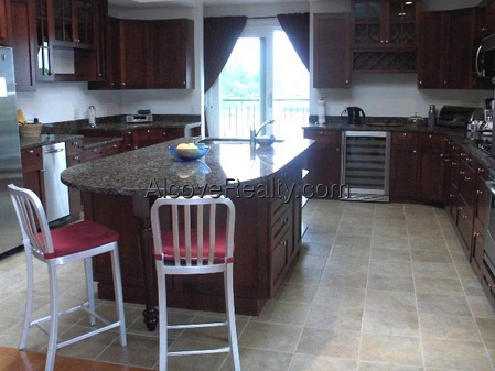 165 Beacon St, Porter Square