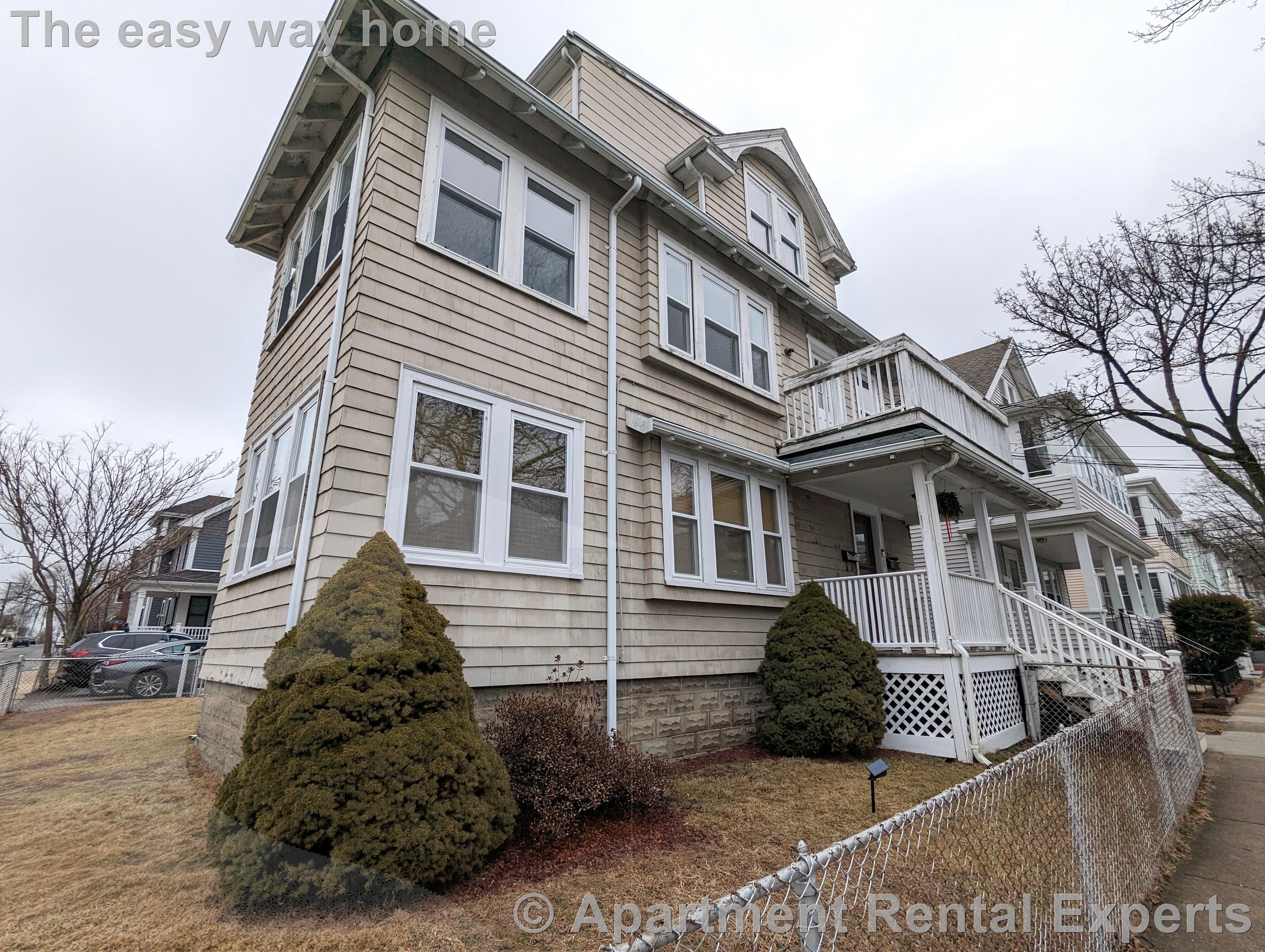 59 Sunset Rd, West Somerville