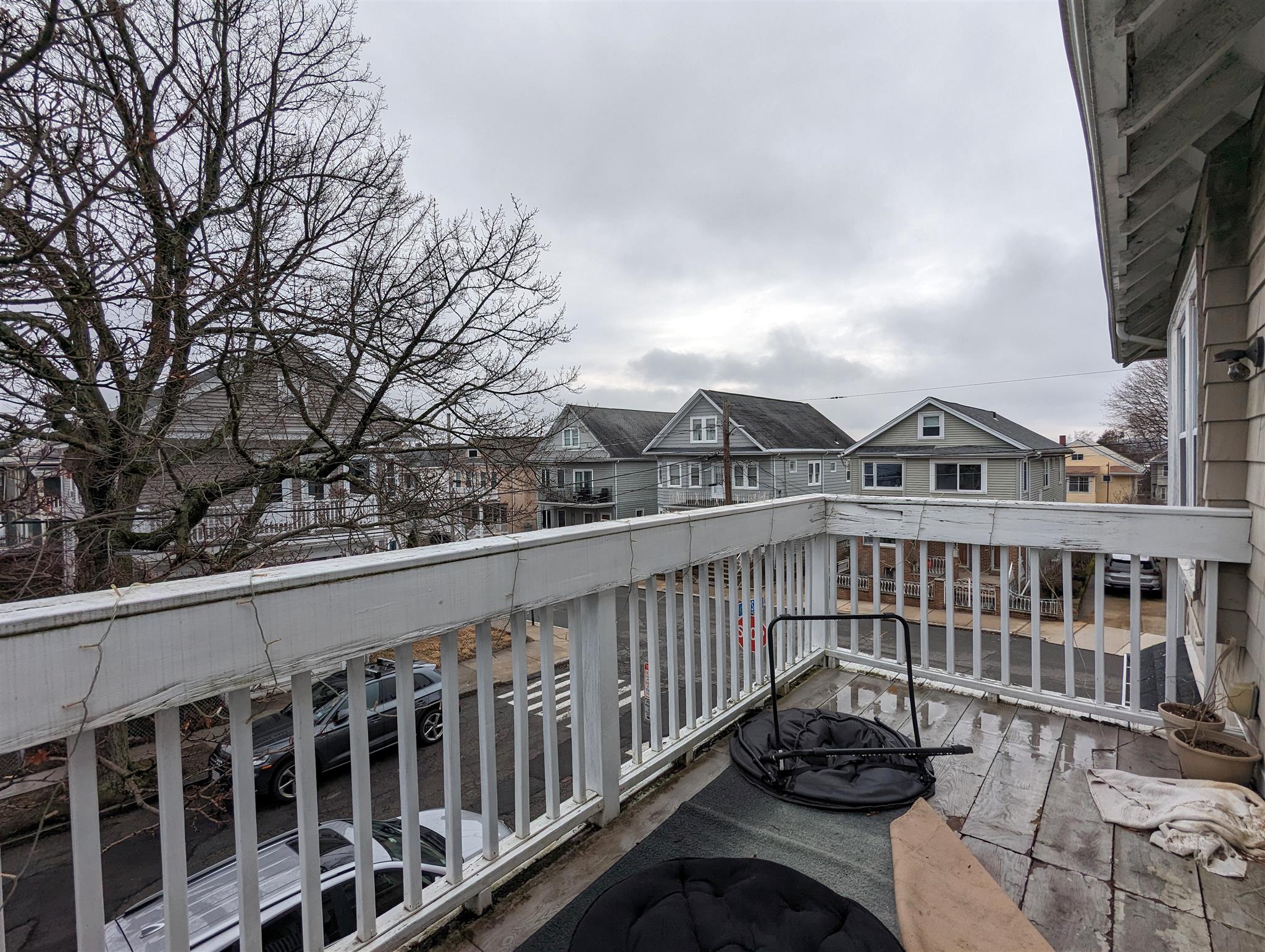 59 Sunset Rd, West Somerville