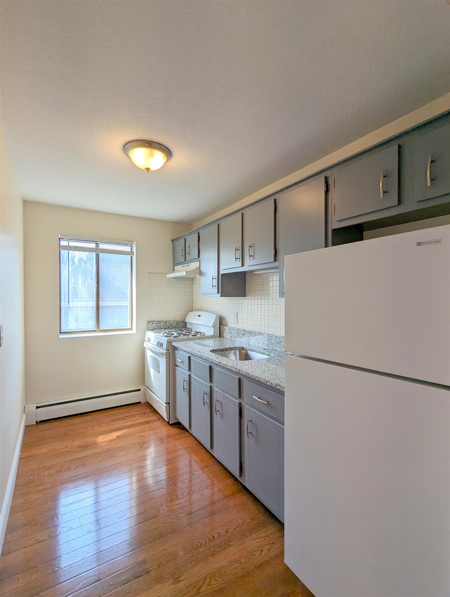 12 Cameron Ave, Teele Square