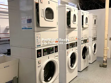 235.16 Park Dr, Fenway