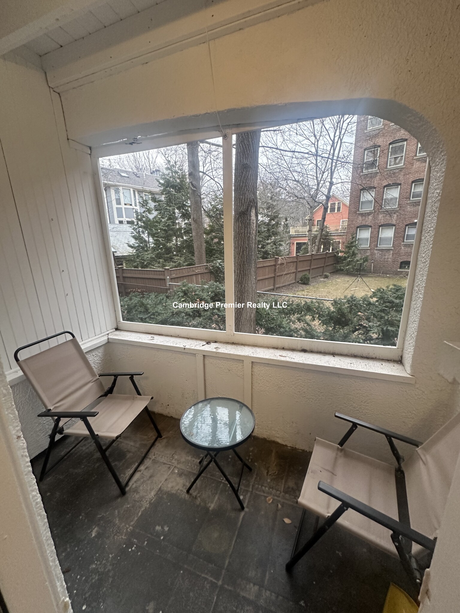 33 Concord Ave, Neighborhood Nine