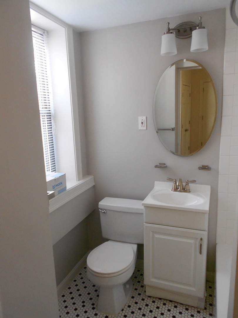 33 Edgerly Rd, Fenway