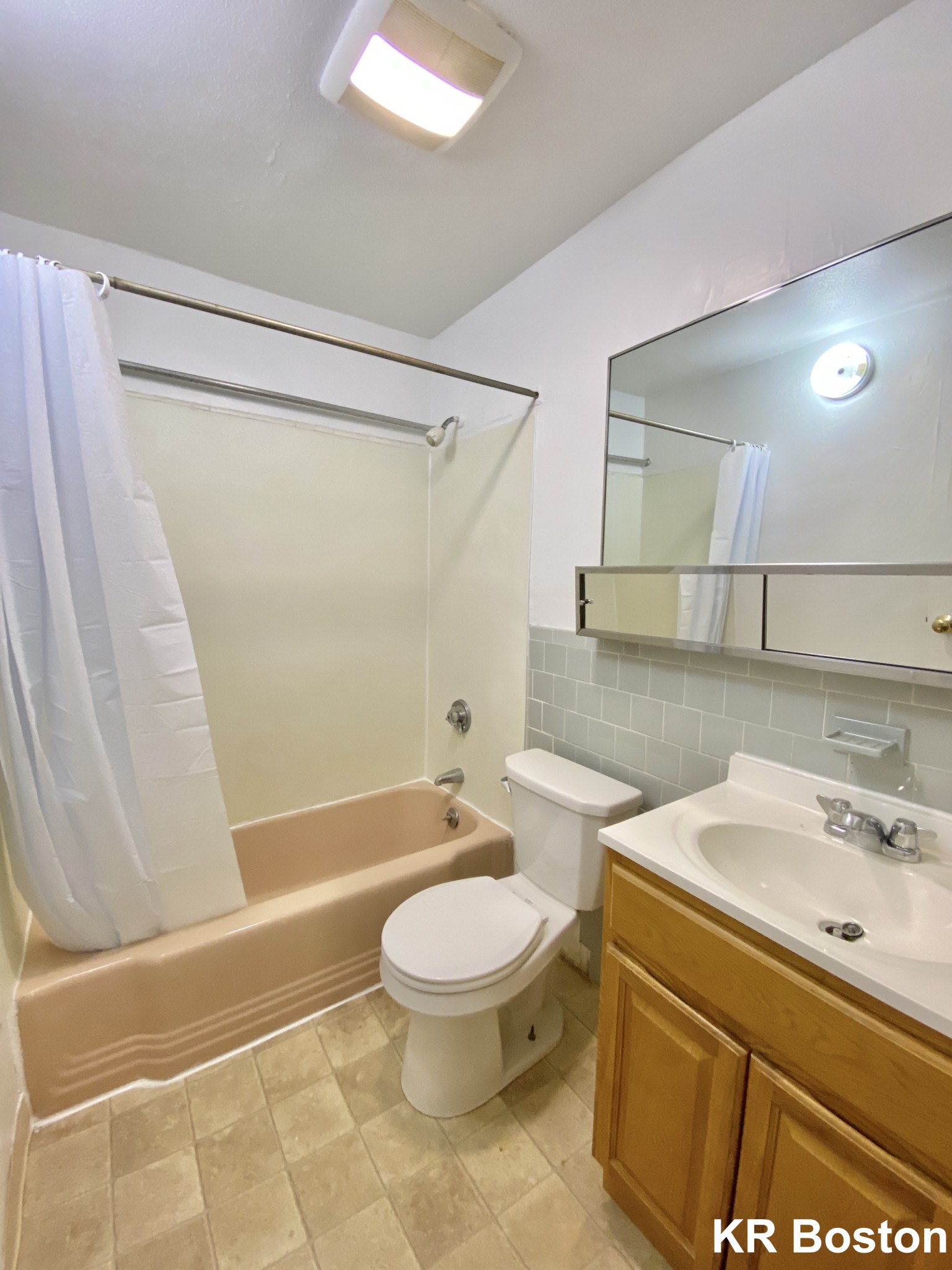 33 Lancaster Ter, Coolidge Corner