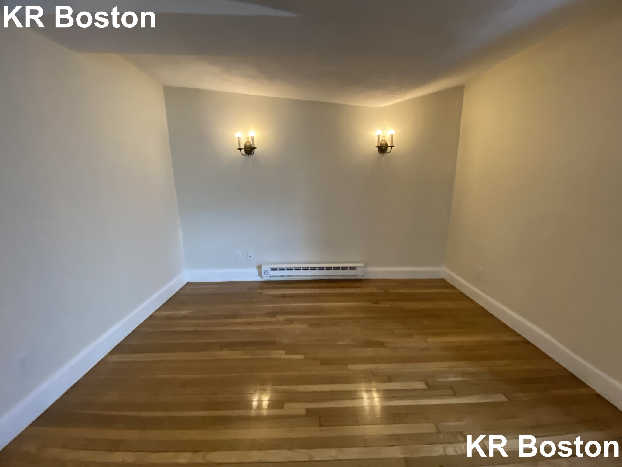 33 Lancaster Ter, Washington Square