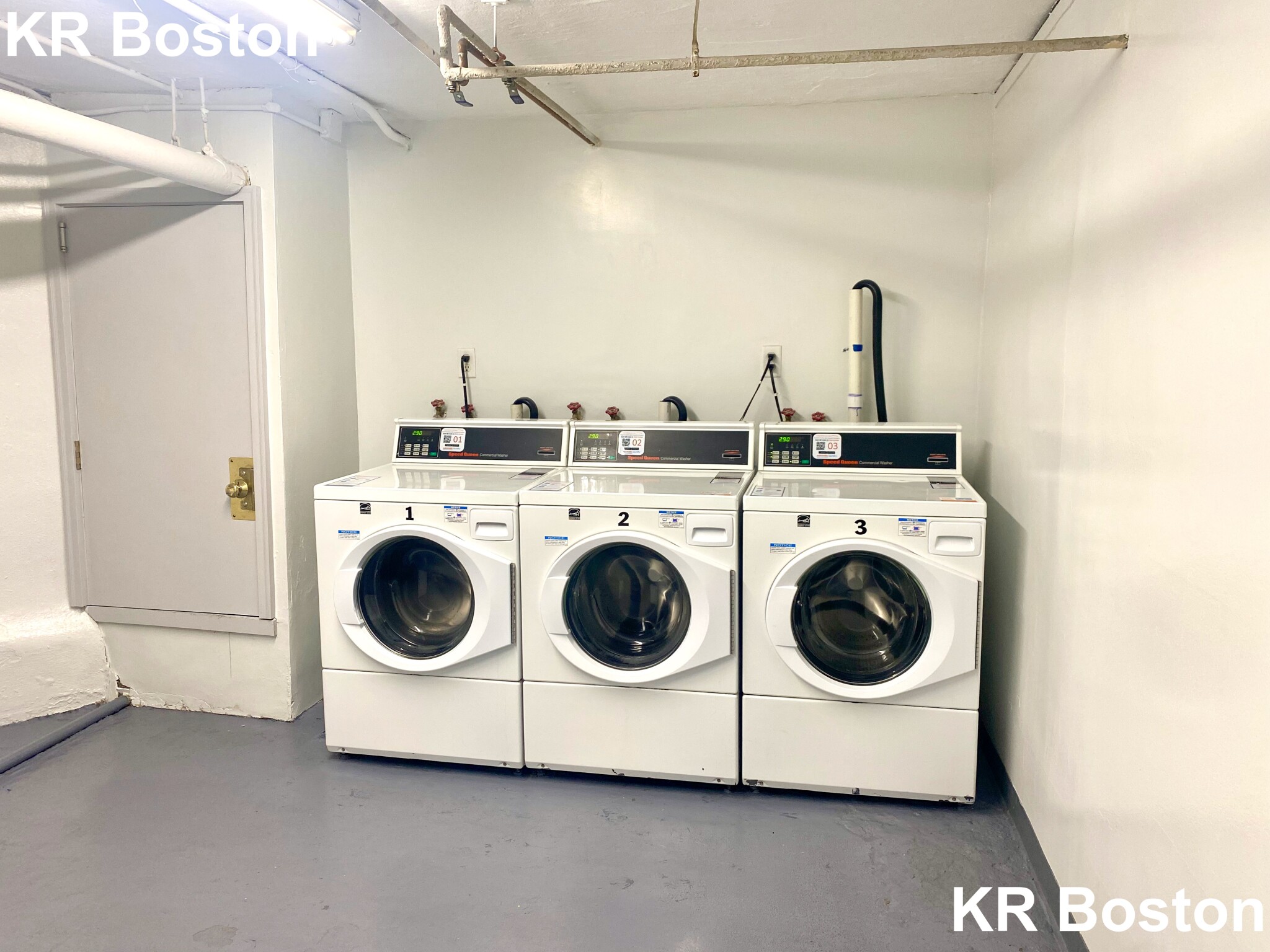 48 Lancaster Ter, Washington Square