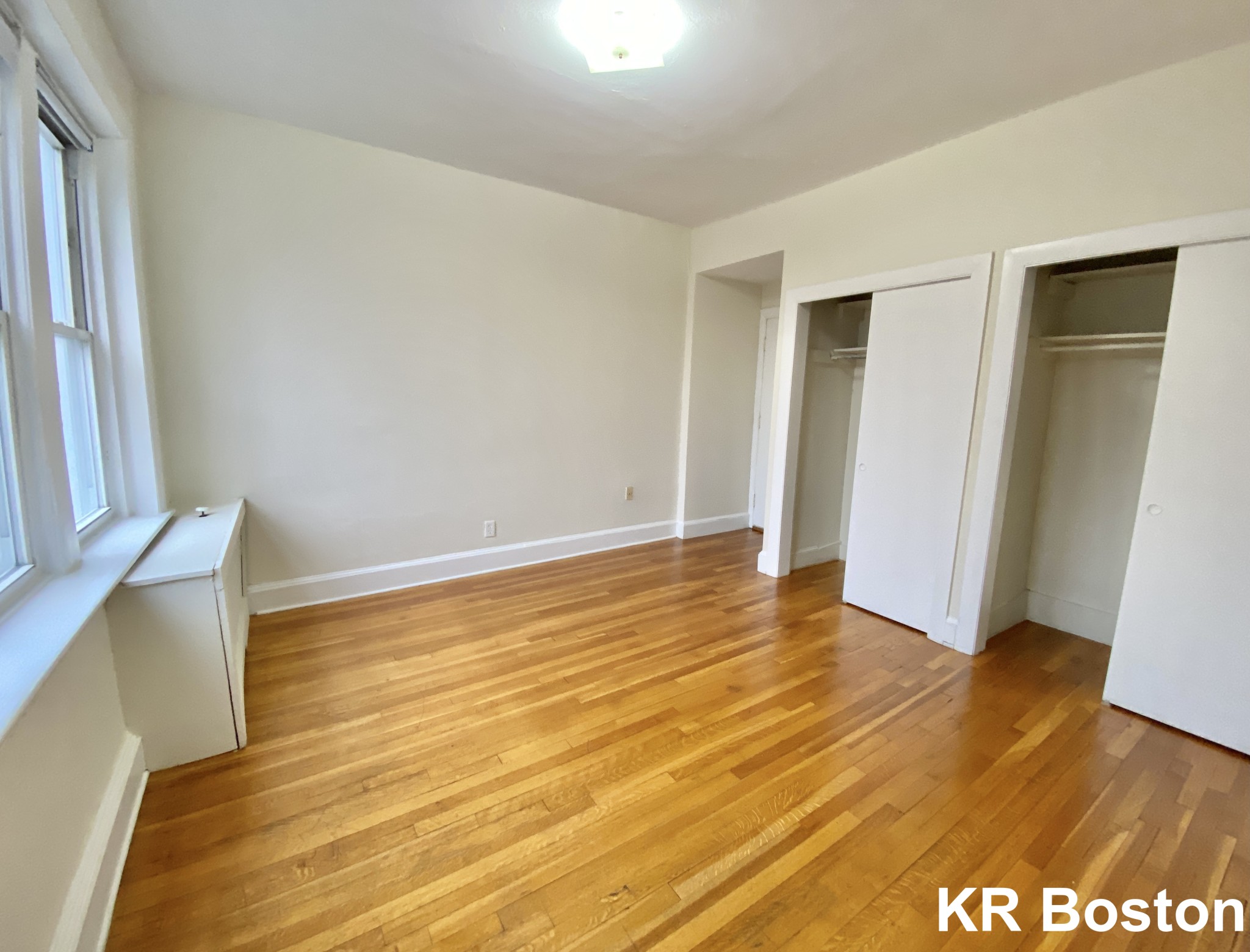 33 Lancaster Ter, Coolidge Corner