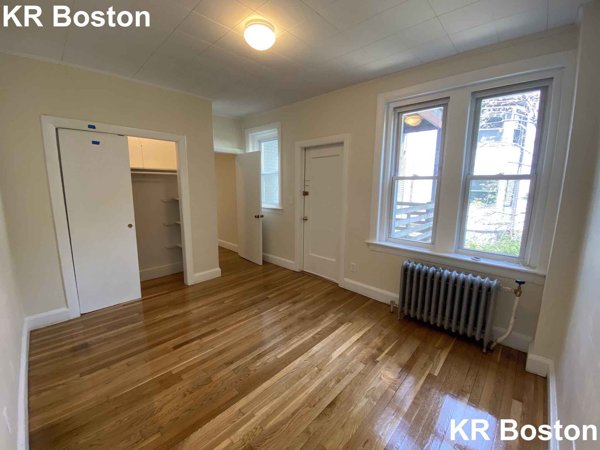 33 Lancaster Ter, Coolidge Corner