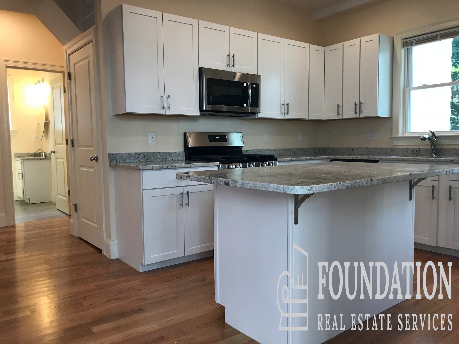 33 Pratt St, Allston