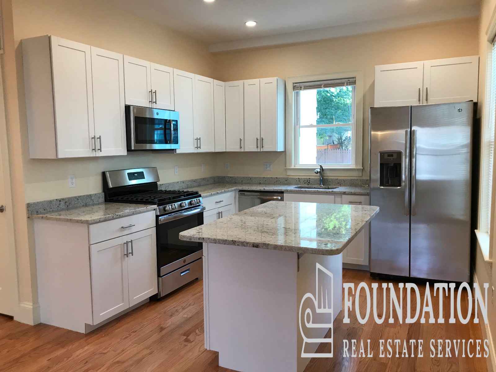 33 Pratt St, Allston