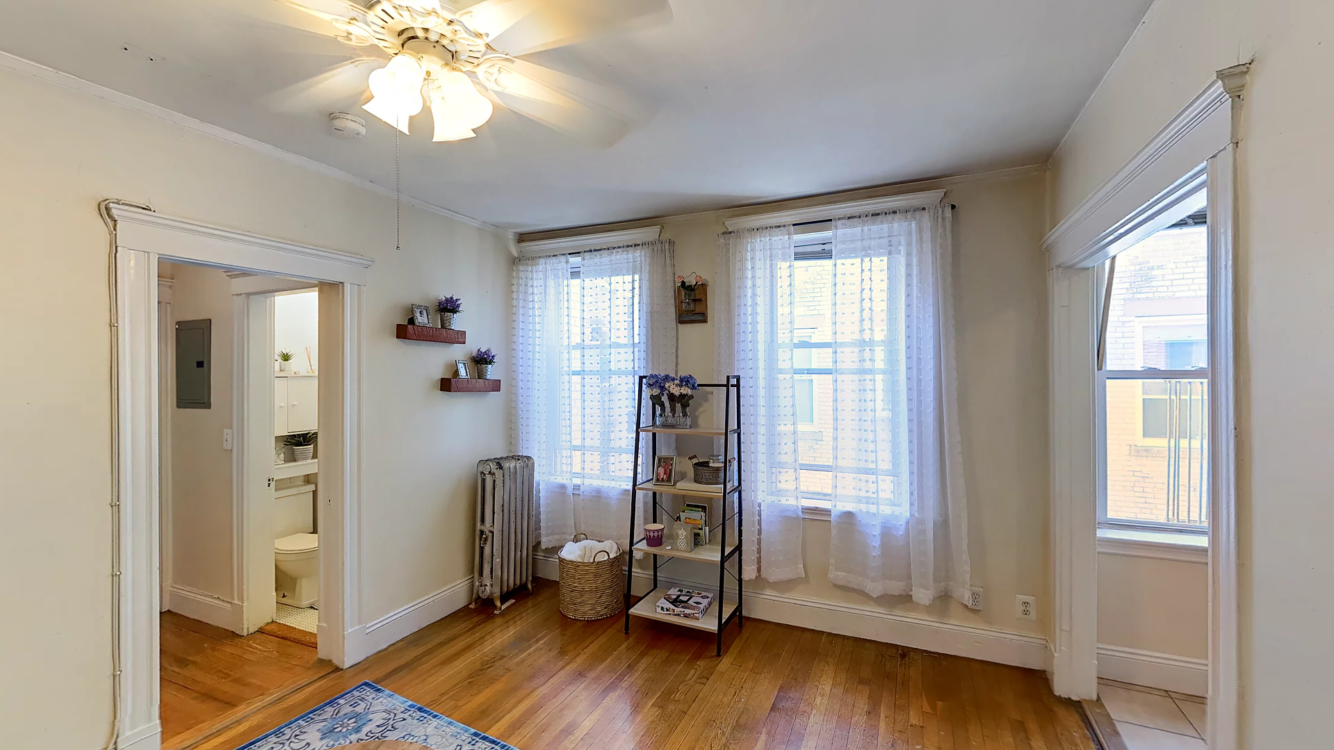 33 Walbridge St, Allston