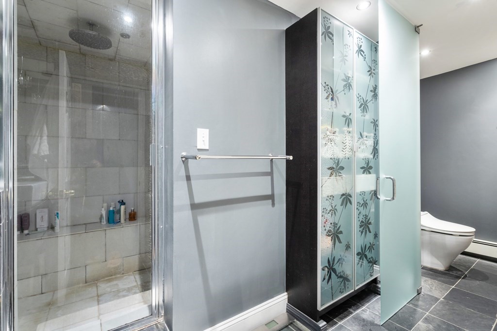 330 E St, South Boston