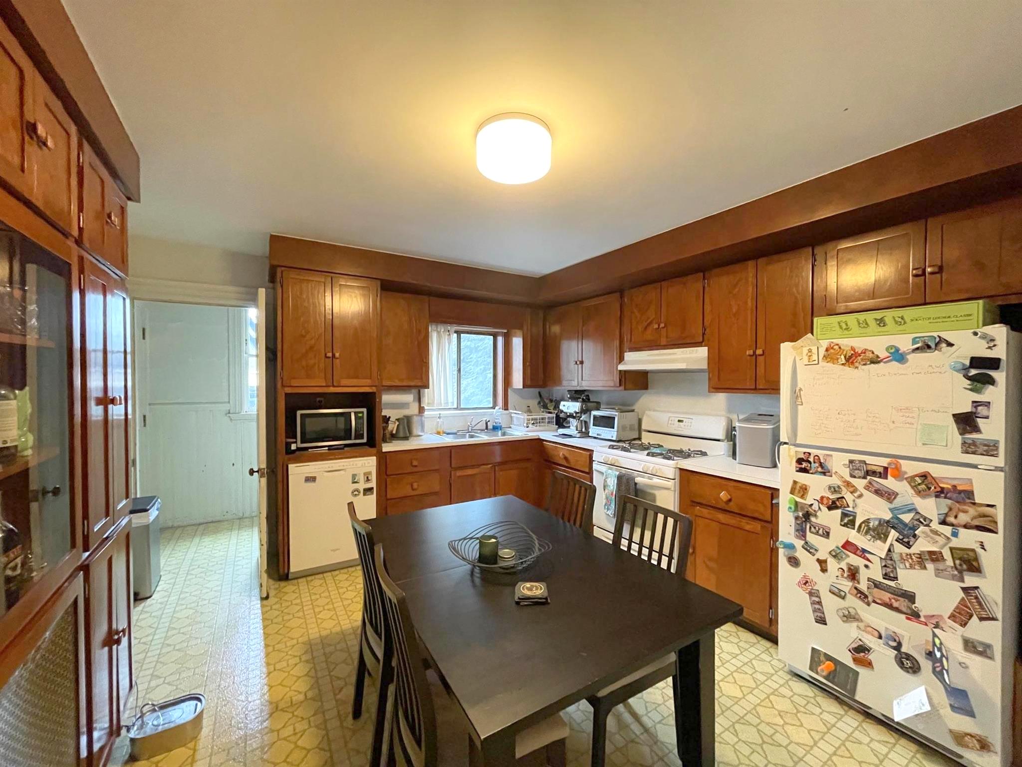 46 Meacham Rd, Davis Square