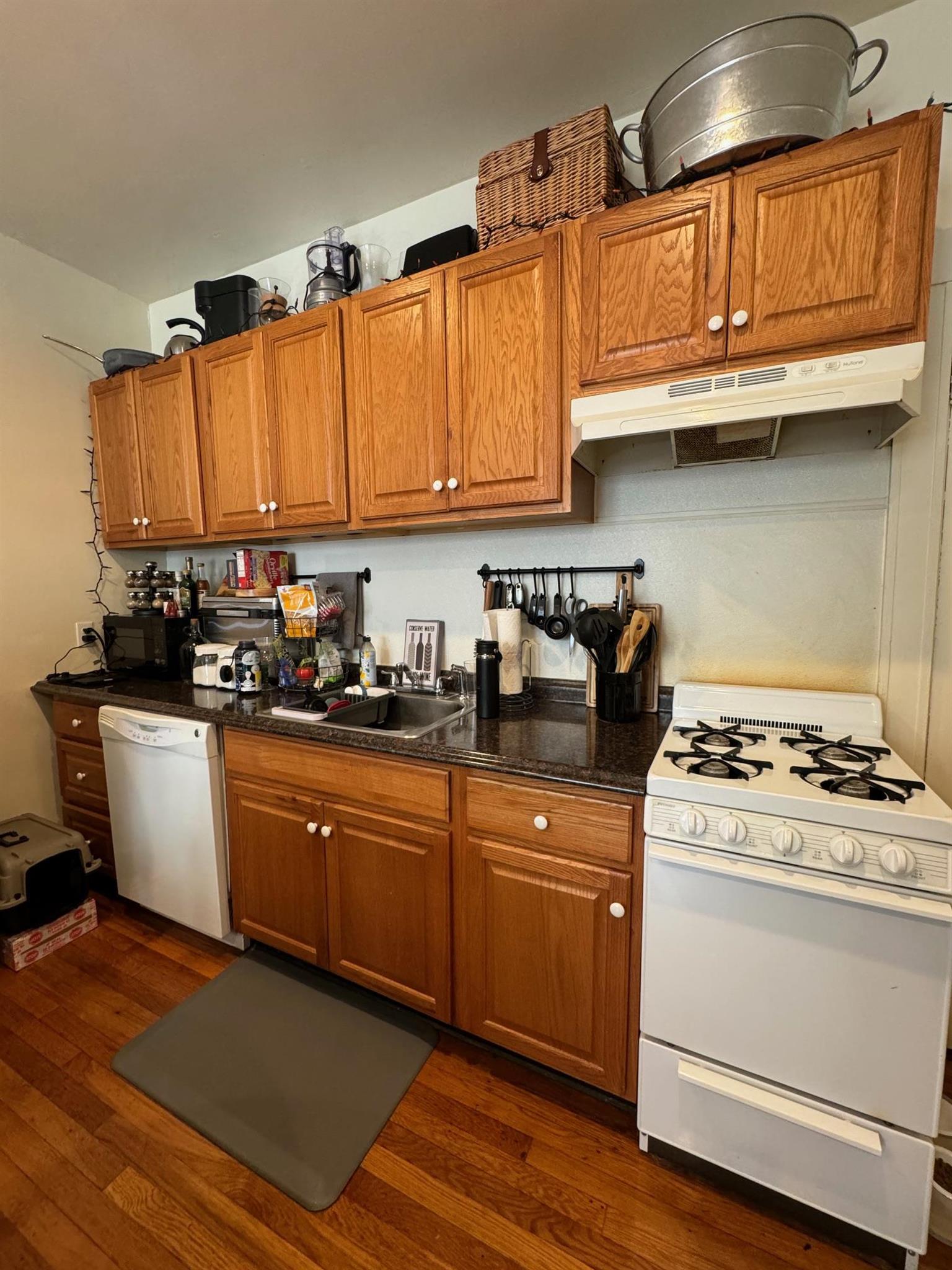 210 Massachusetts Ave, Arlington