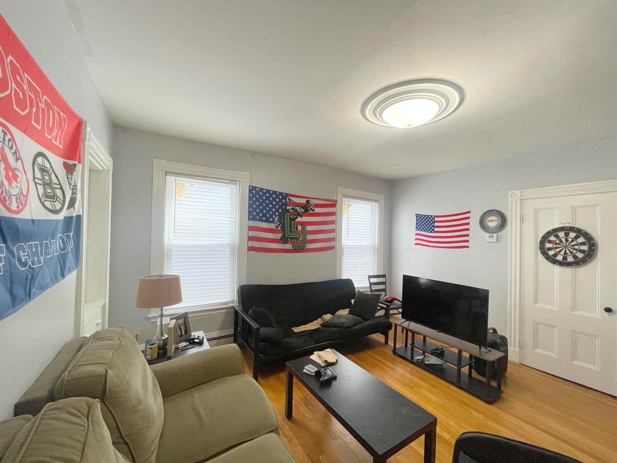 322 Beacon St, Ward Two