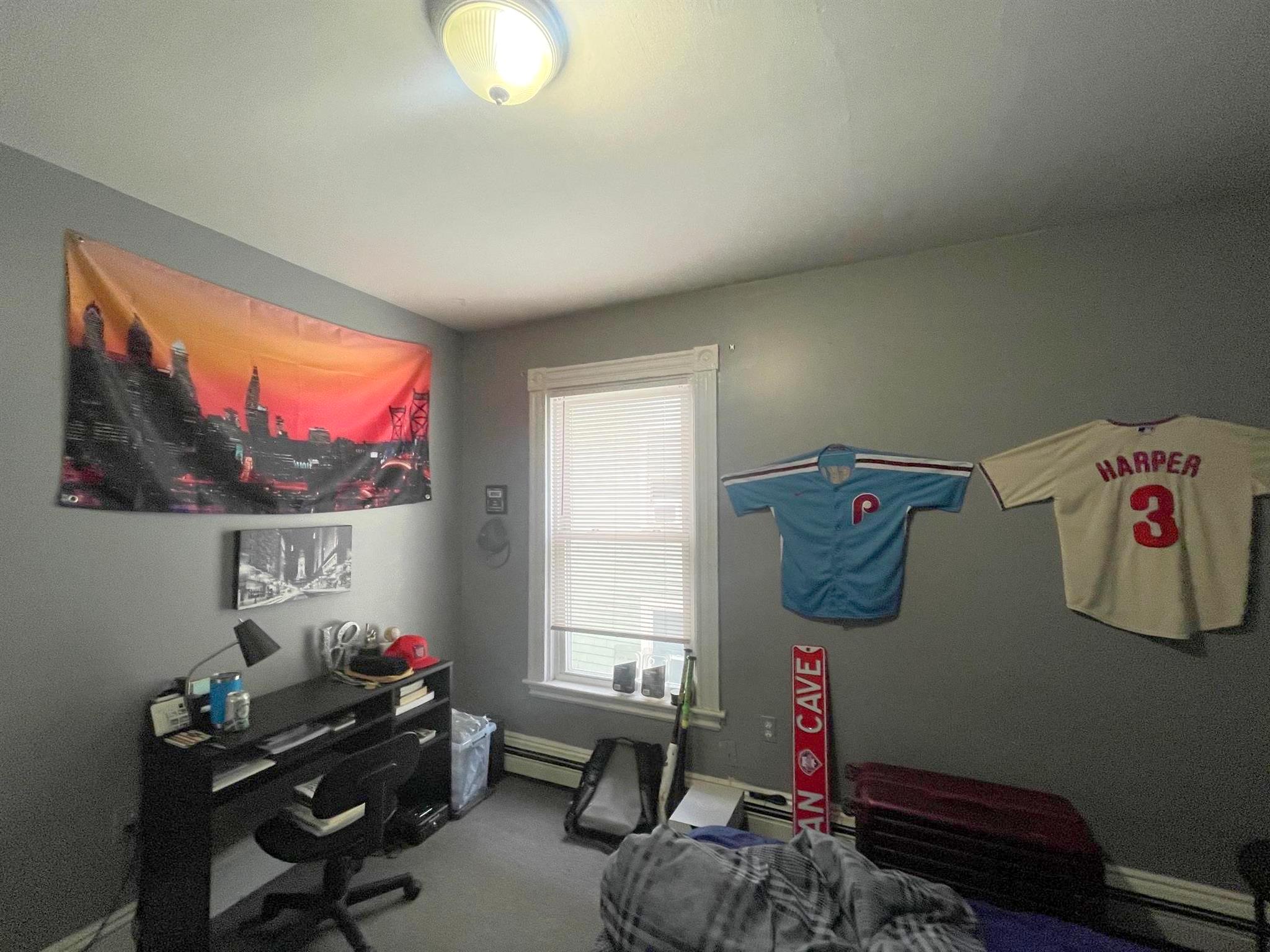 322 Beacon St, Ward Two