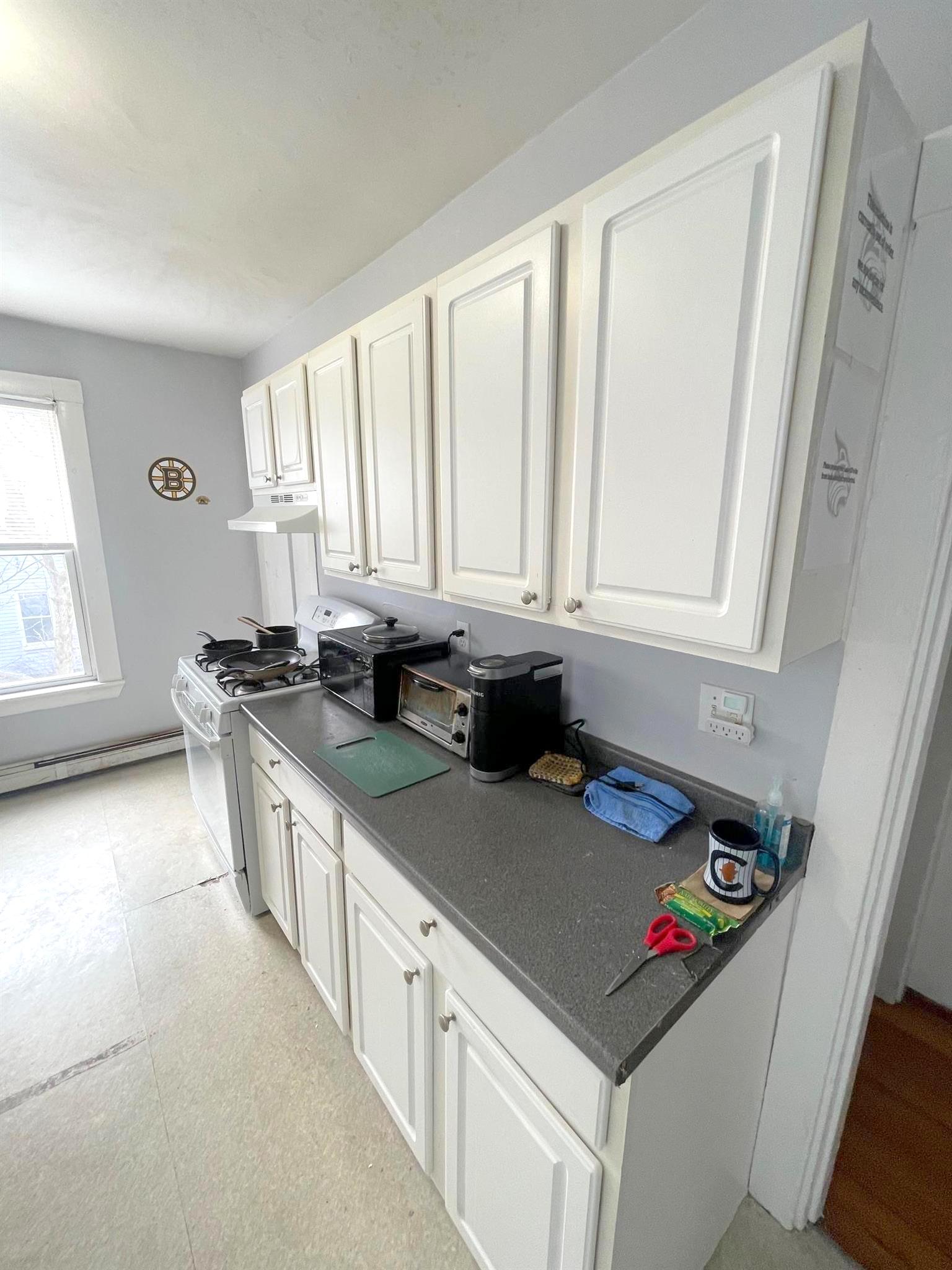 322 Beacon St, Ward Two