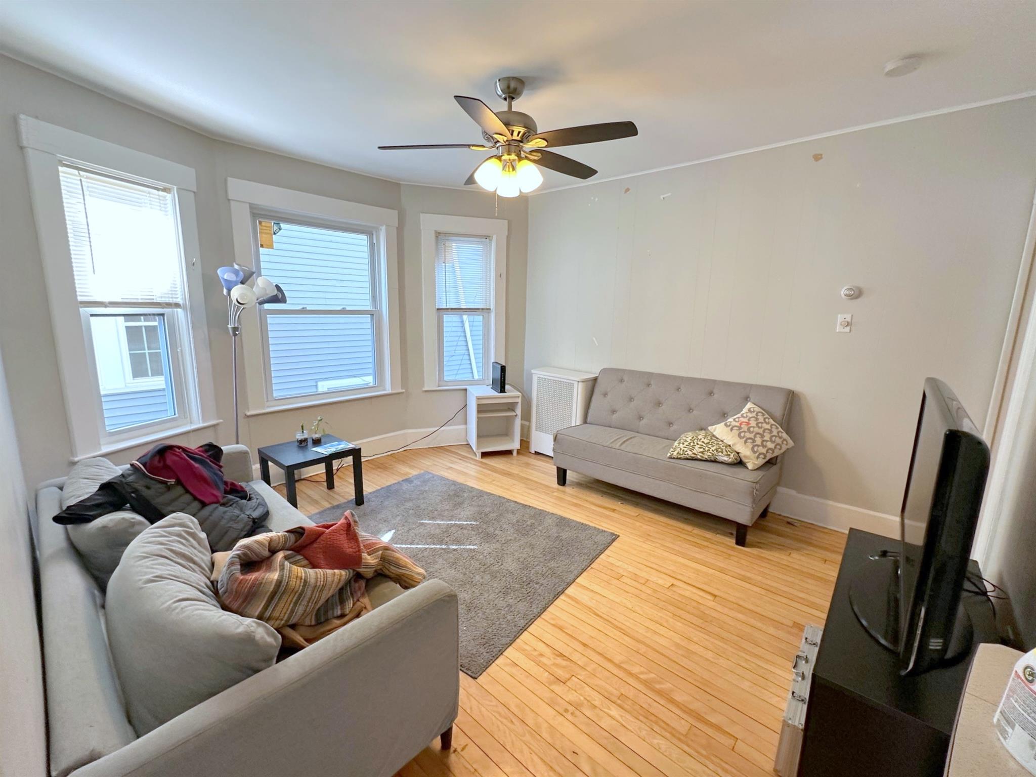 149 North St, West Somerville