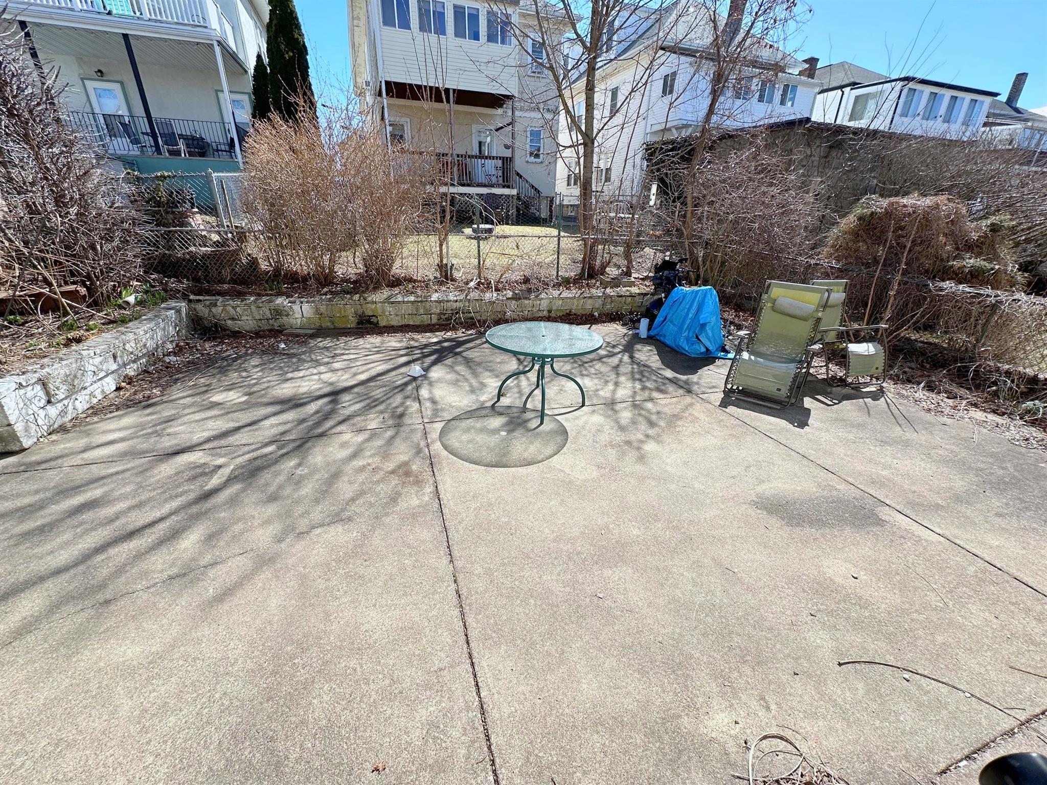 149 North St, West Somerville