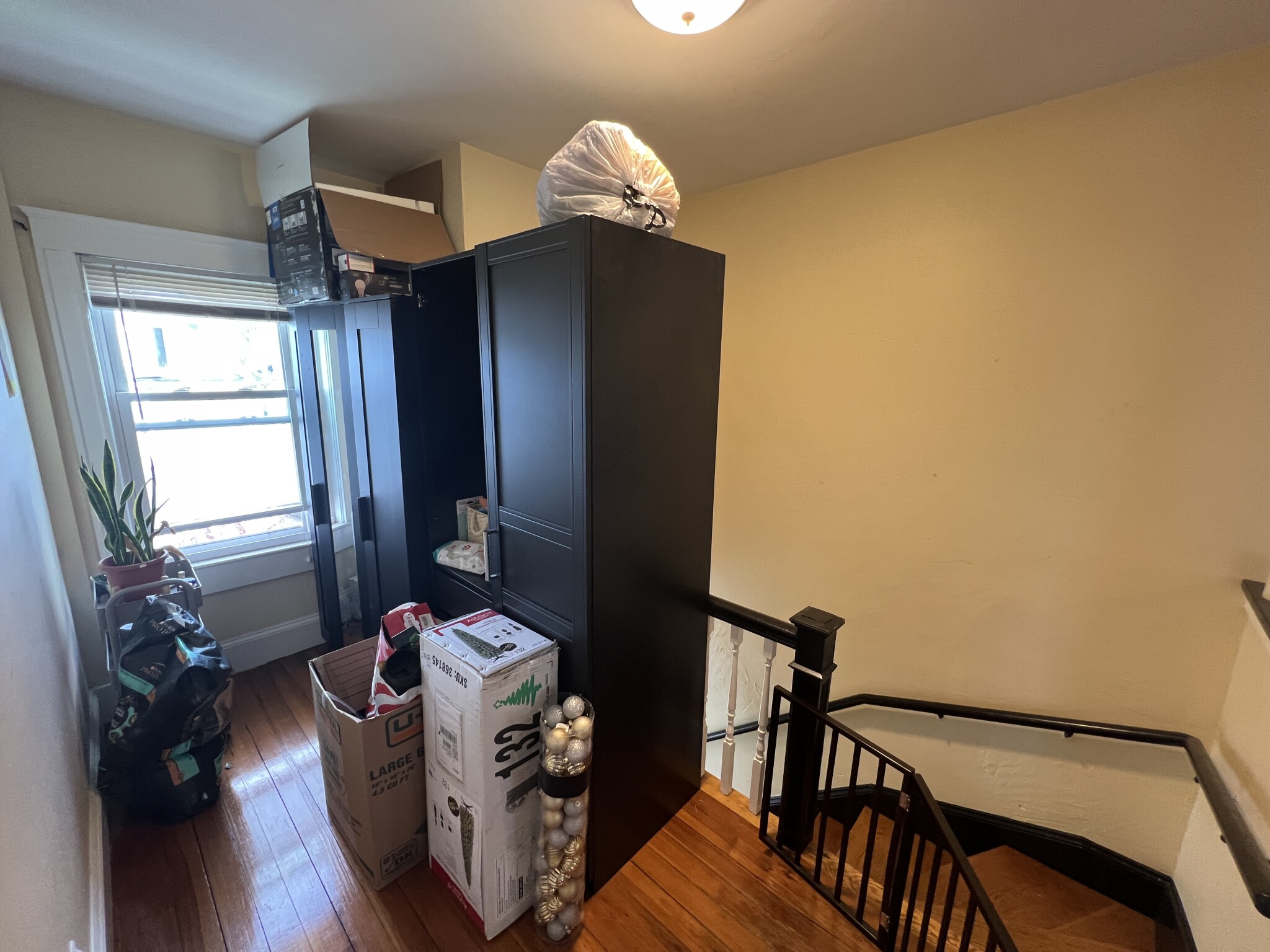 332 Beacon St, Ward Two