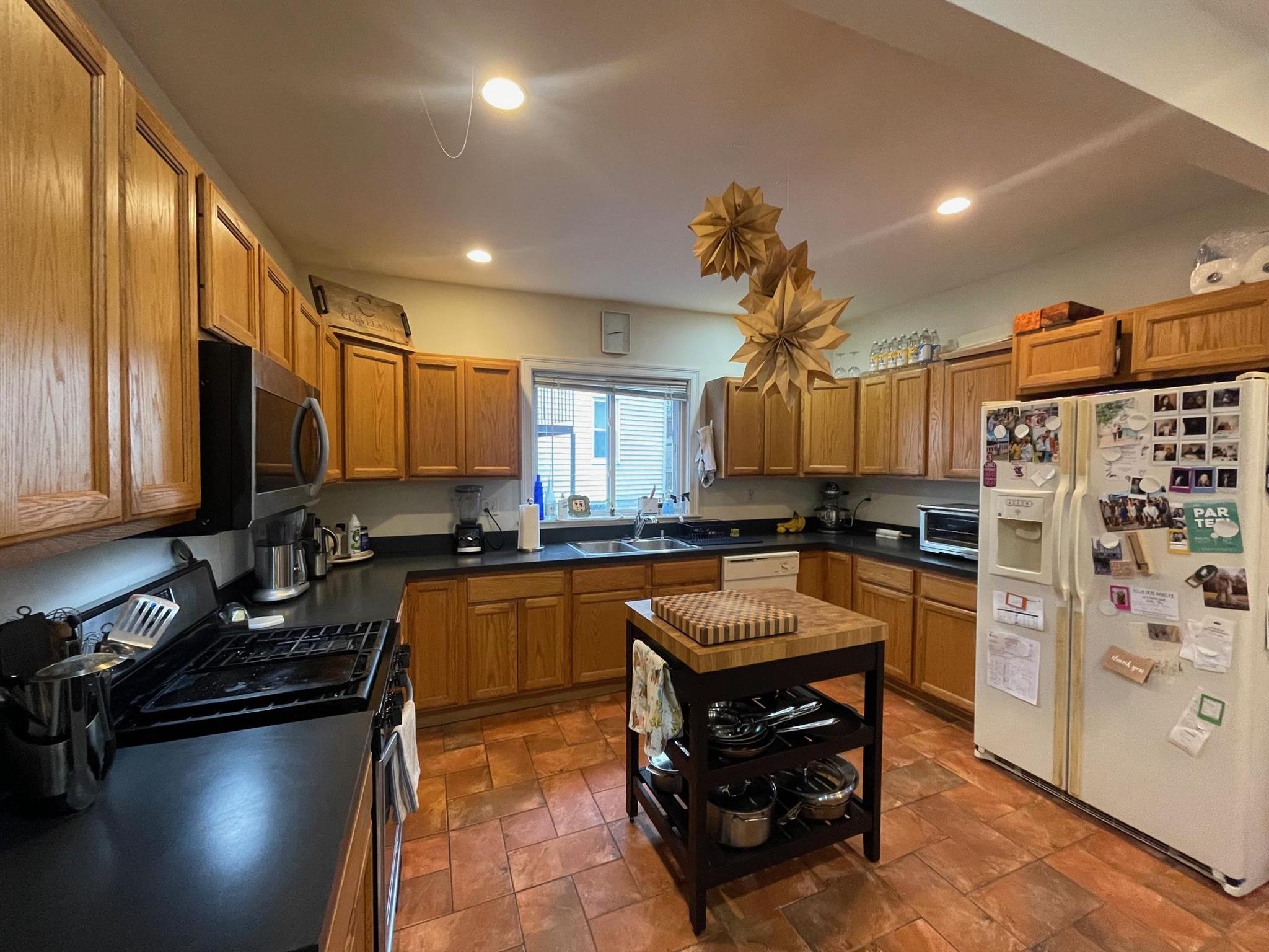 23 Hall St, Powder House Square