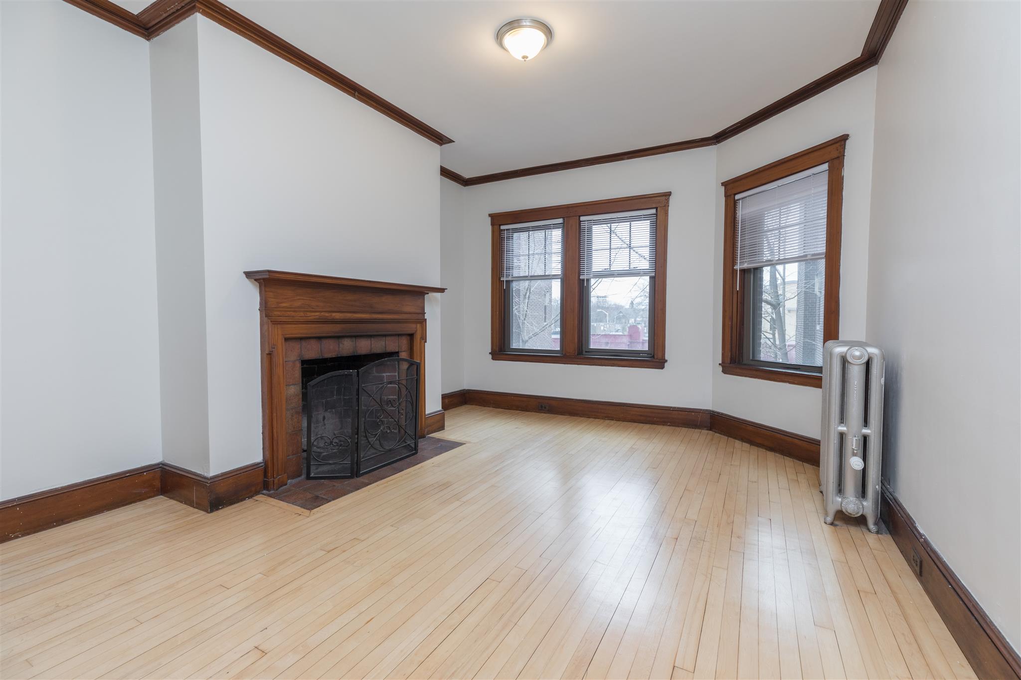 5 Linnaean St, Neighborhood Nine