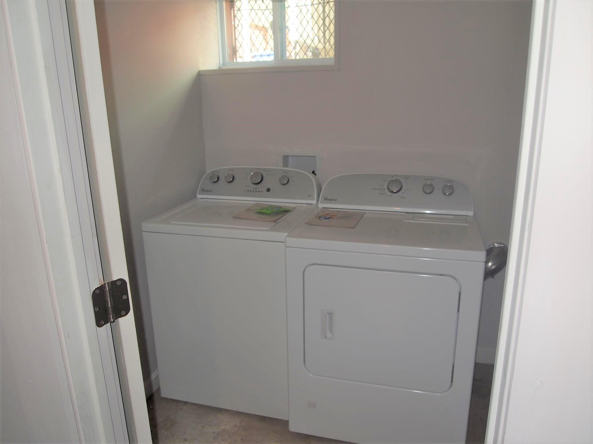 64 Beacon St, Ward Two