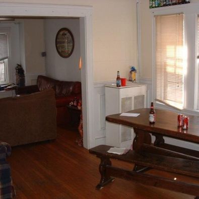 8 Hobson St, Oak Square