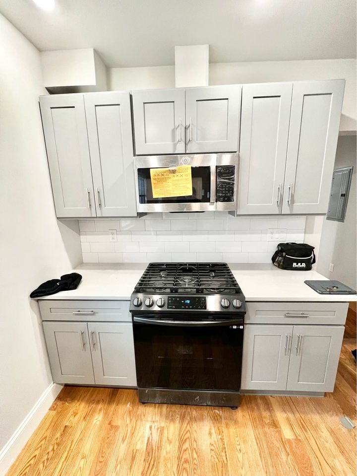 18 Ellis Ave, Medford