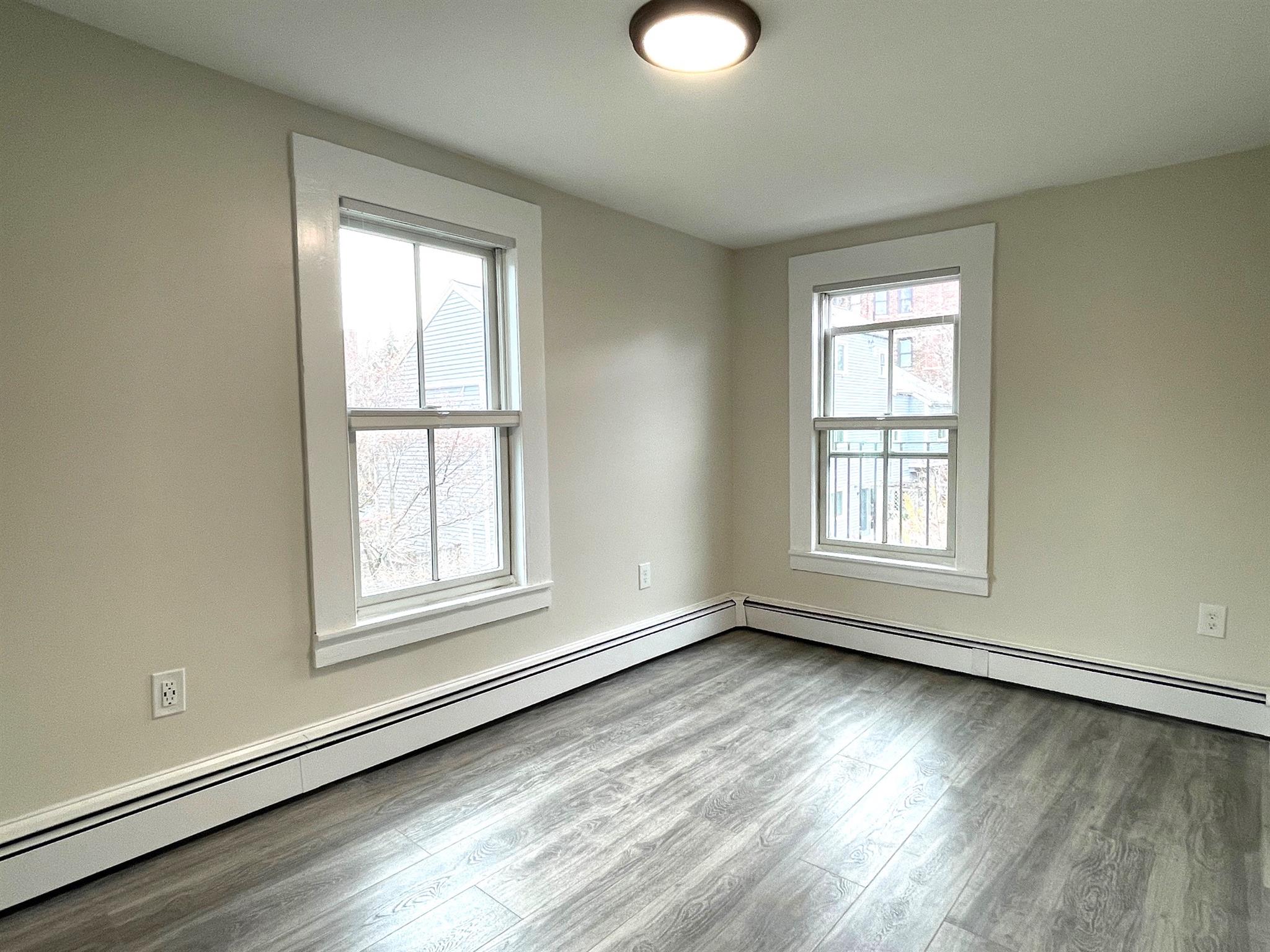 26 Kenwood St, Cambridgeport