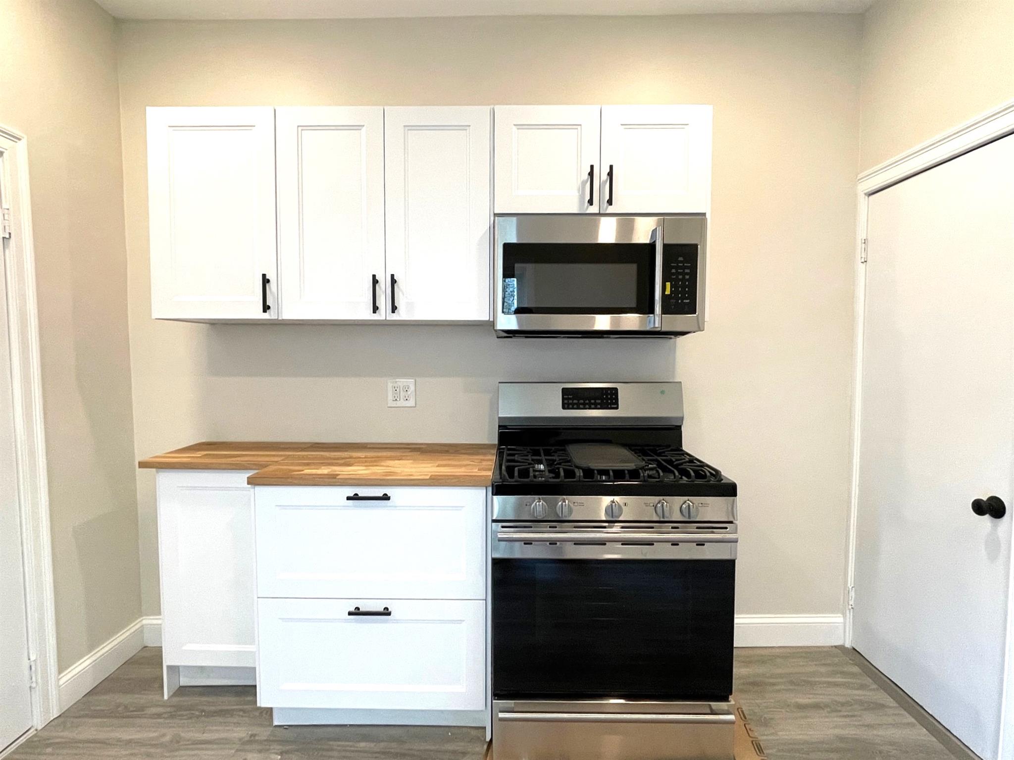 26 Kenwood St, Cambridgeport