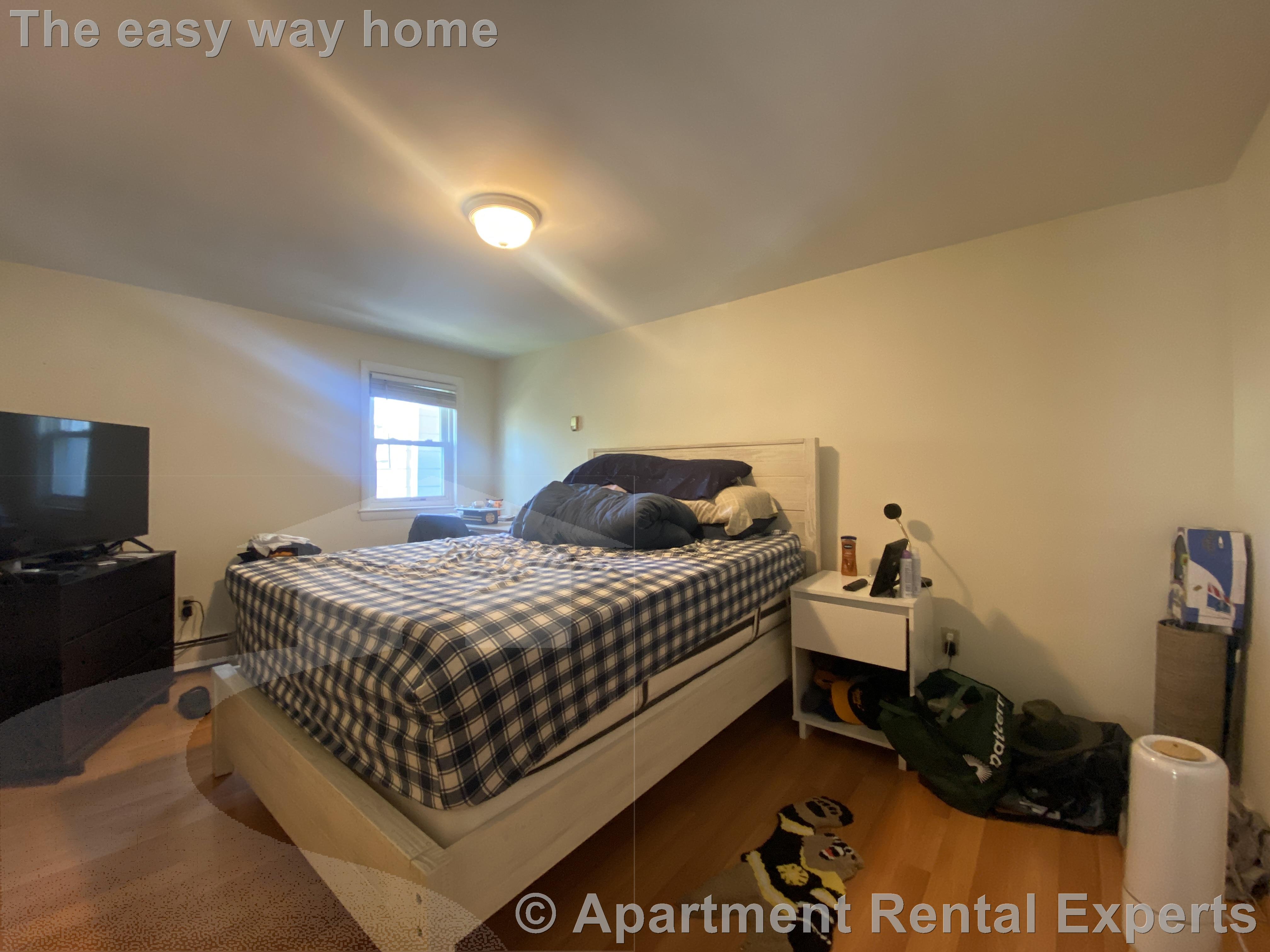 400 Franklin St, Riverside