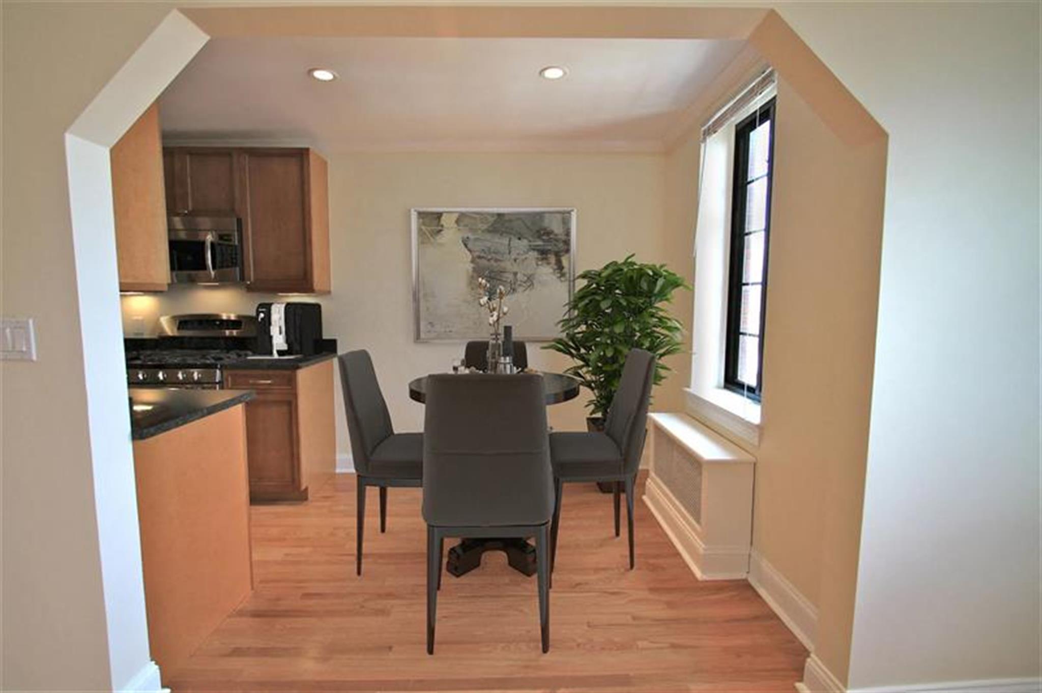 60 Brattle St, West Cambridge