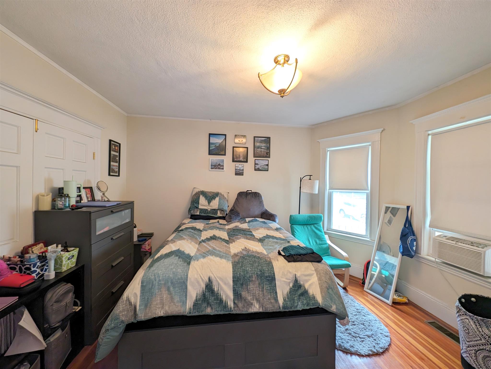 171 College Ave, Tufts