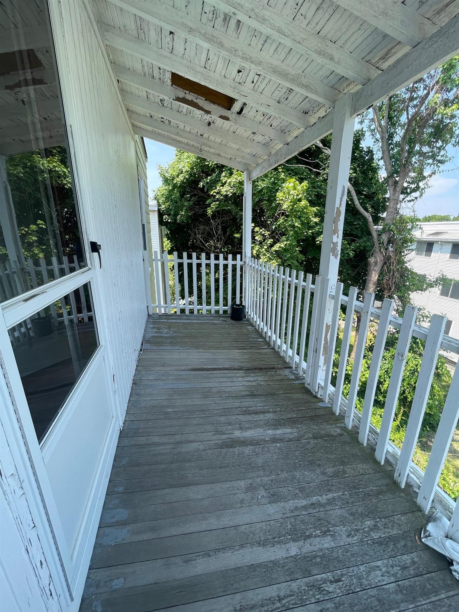 69 Raymond Ave, Teele Square